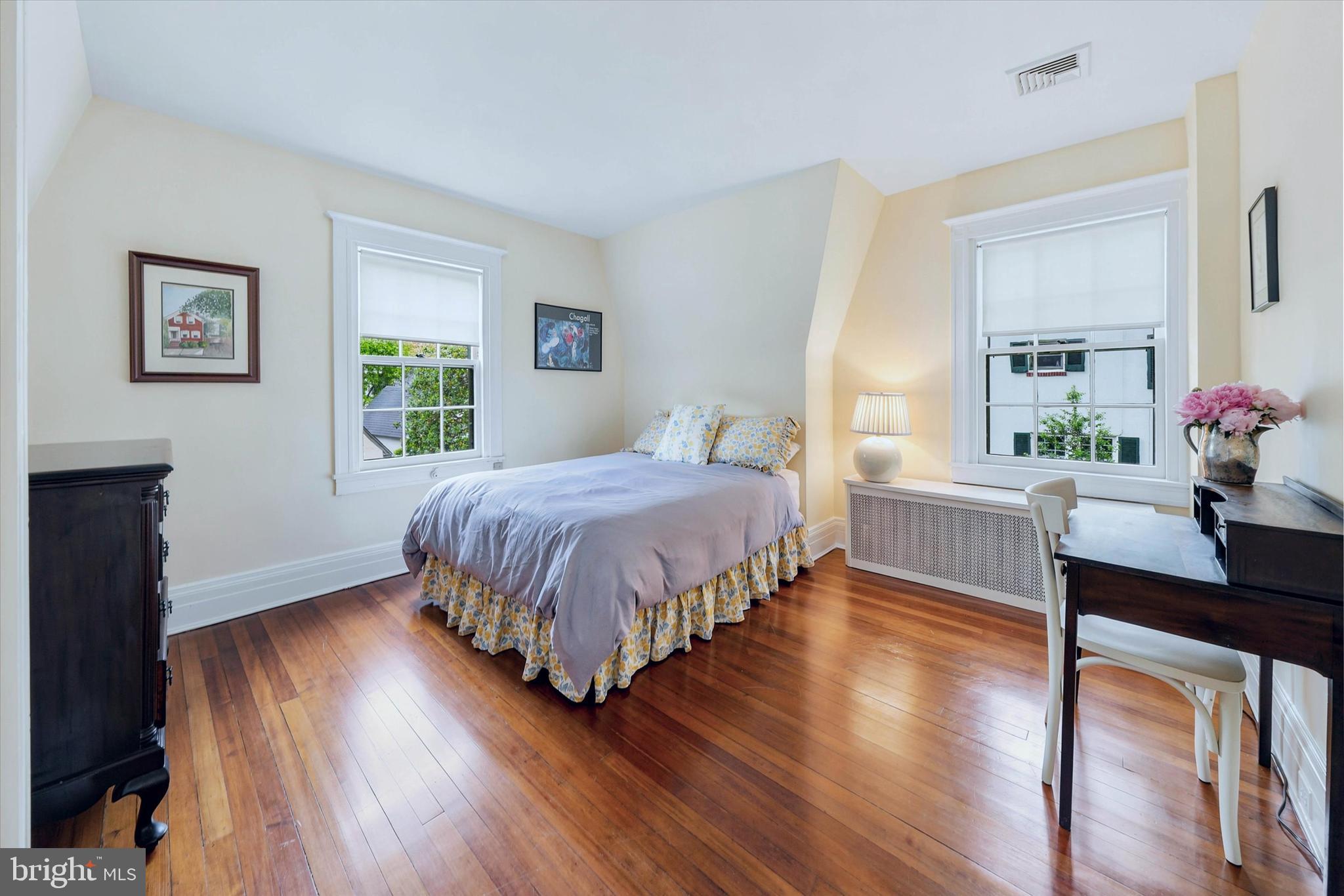 WAWASET PARK - Residential