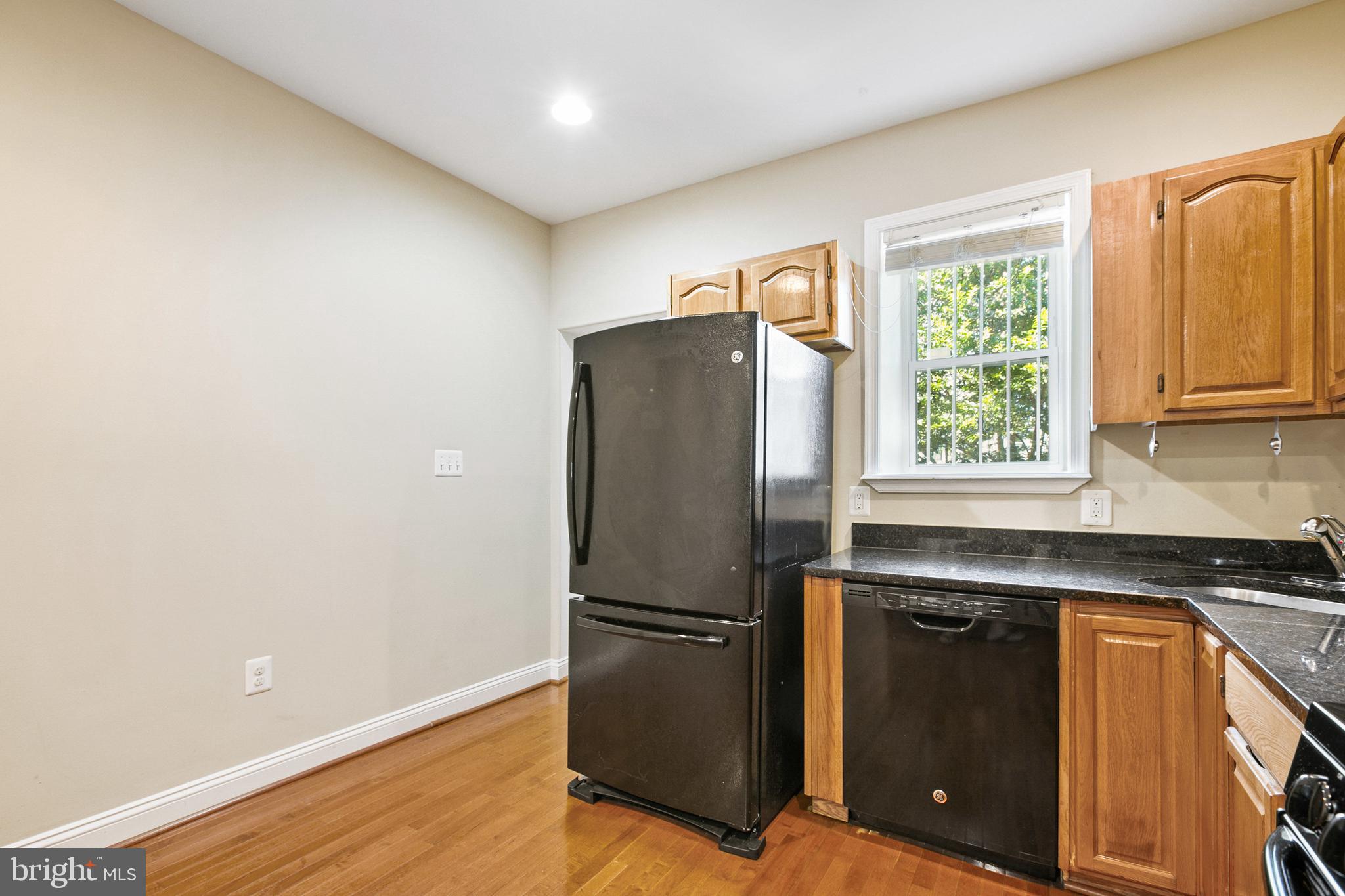 HIGHLANDTOWN - Residential Lease