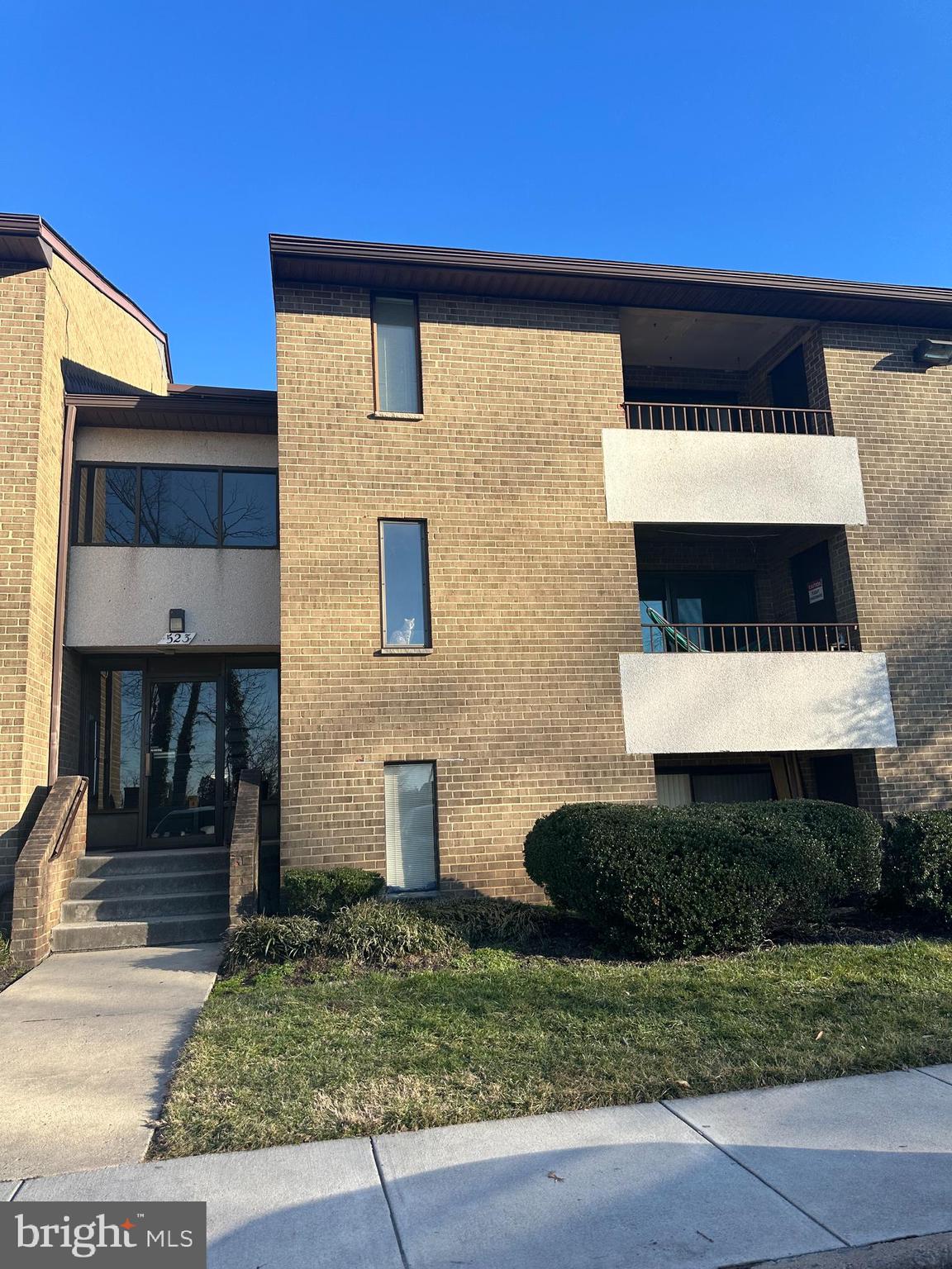 This is a Court Order AS-IS  sale.  2 bed 2 bath. Needs total renovation  cash only