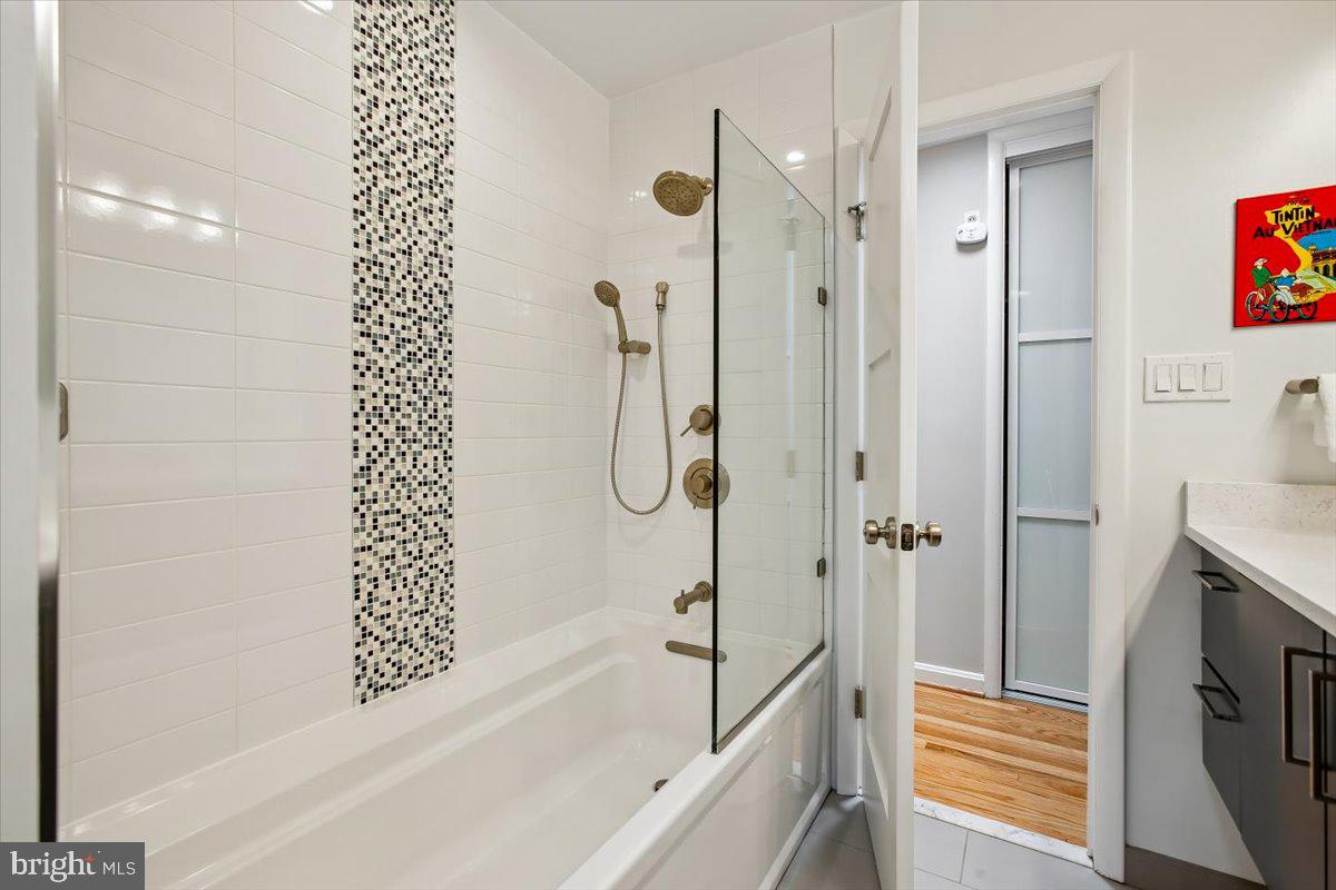 BANNOCKBURN - Residential