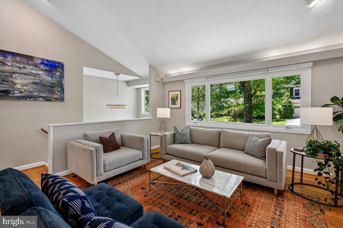 BANNOCKBURN - Residential