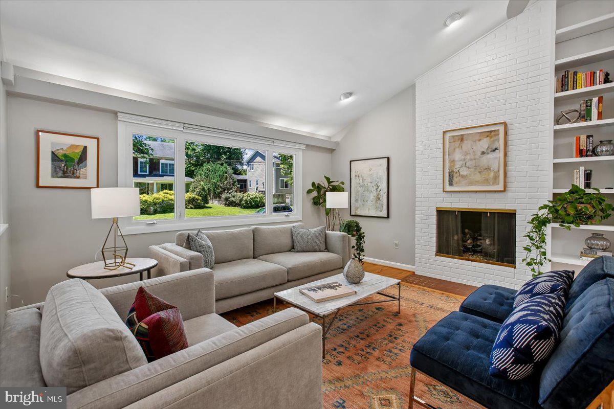 BANNOCKBURN - Residential