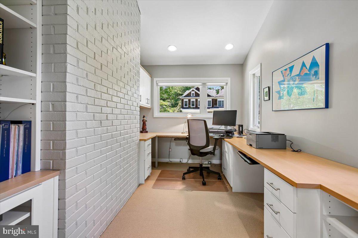 BANNOCKBURN - Residential