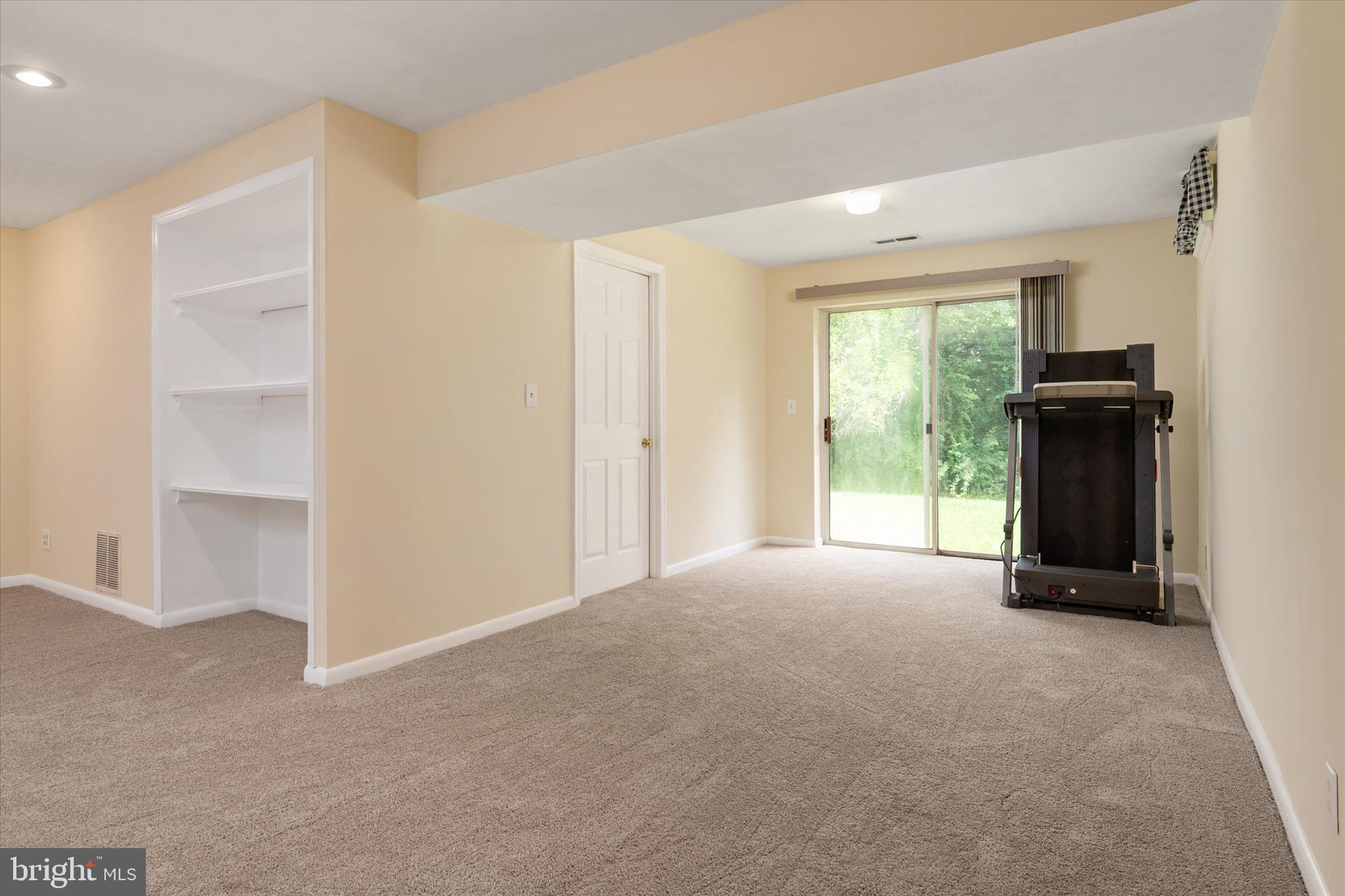 HALLOWELL - Residential