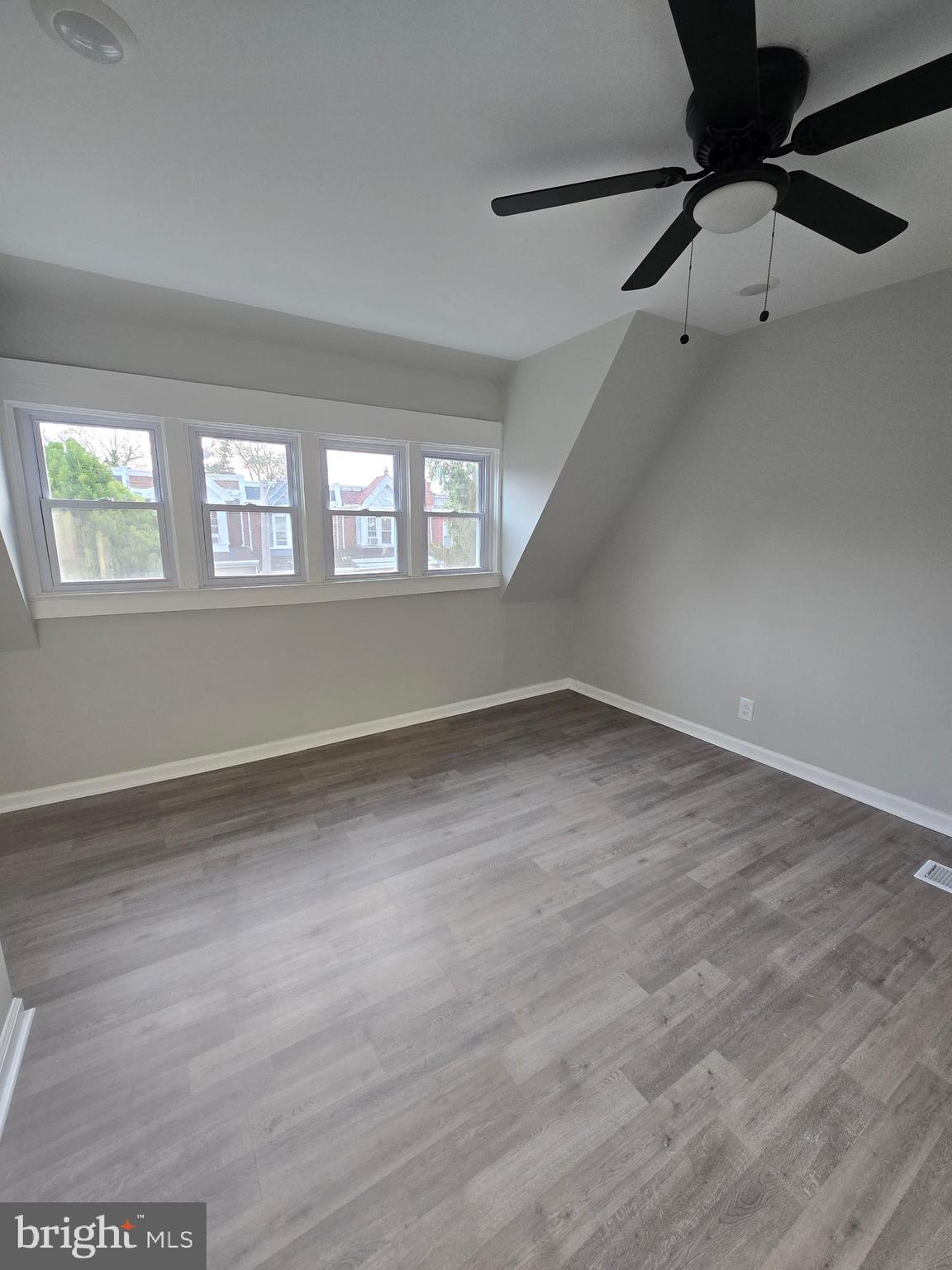 GERMANTOWN (EAST) - Residential