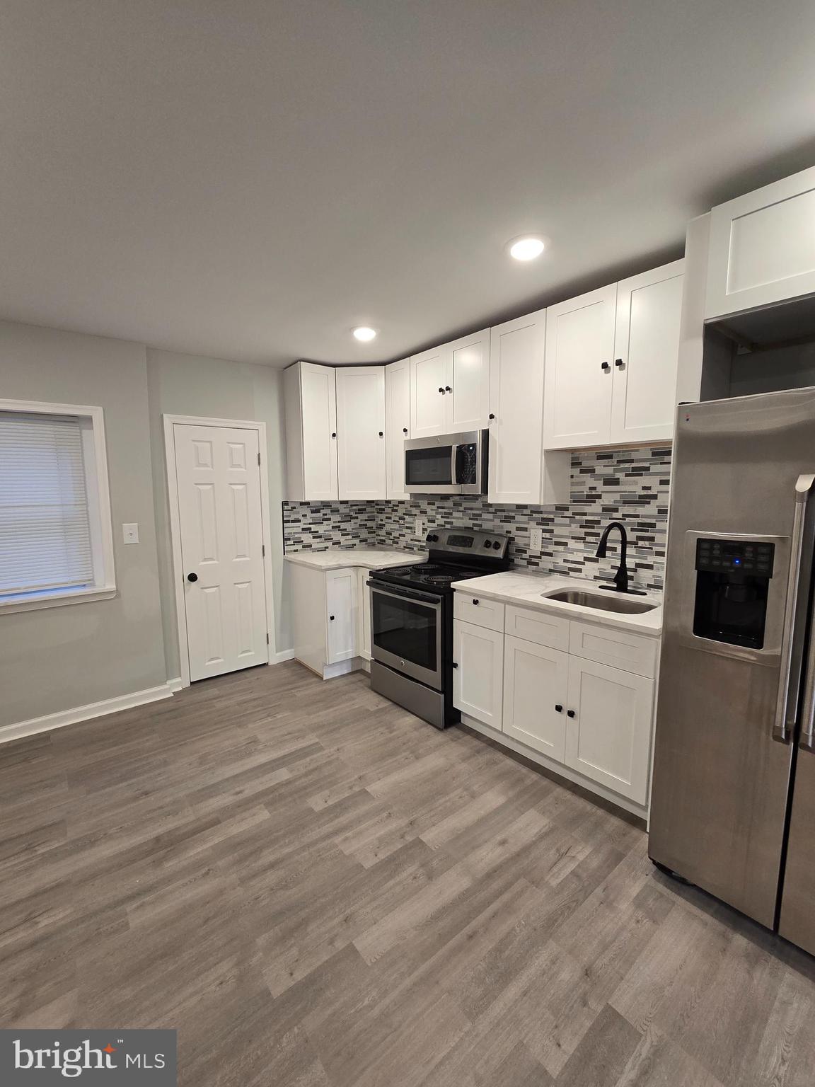 GERMANTOWN (EAST) - Residential