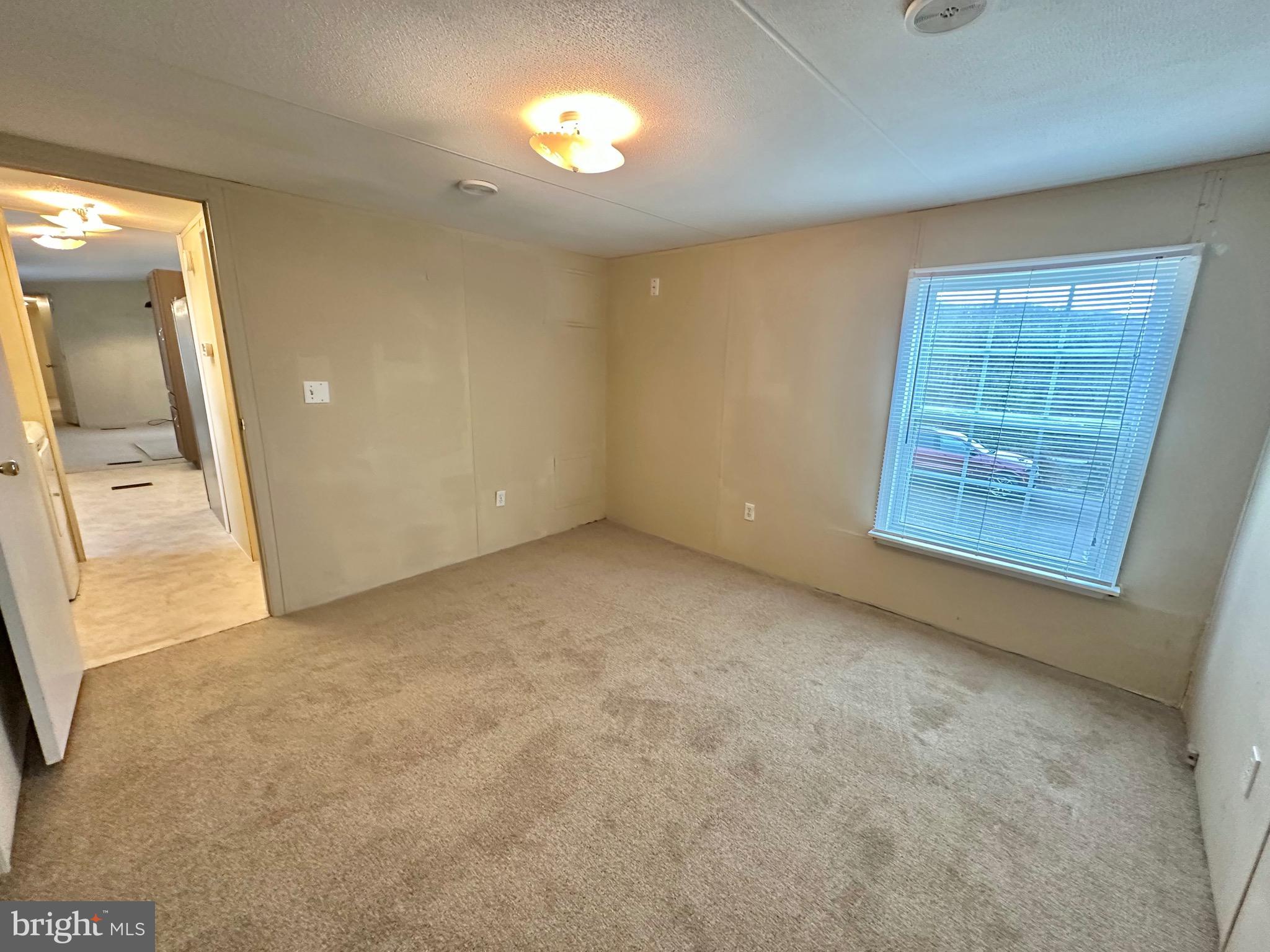 HOLTWOOD MHP - Residential