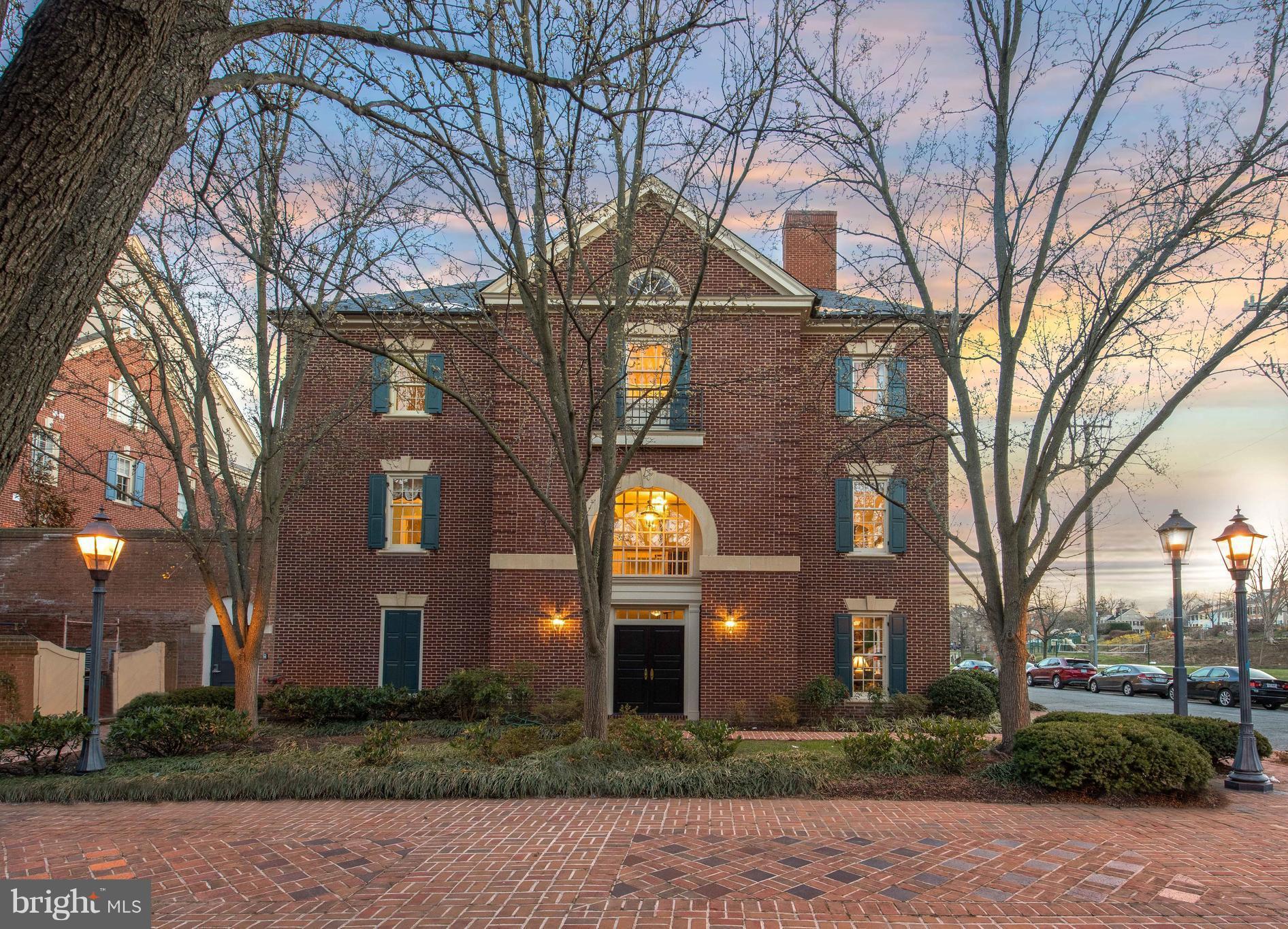 HARBORSIDE - Residential