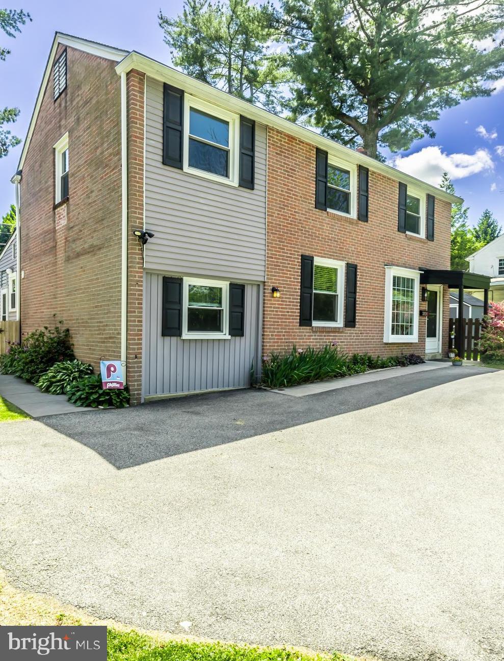 LAFAYETTE HILL - Residential