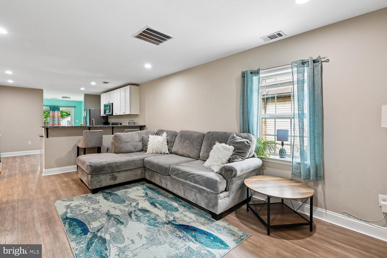 MT PLEASANT BEACH - Residential
