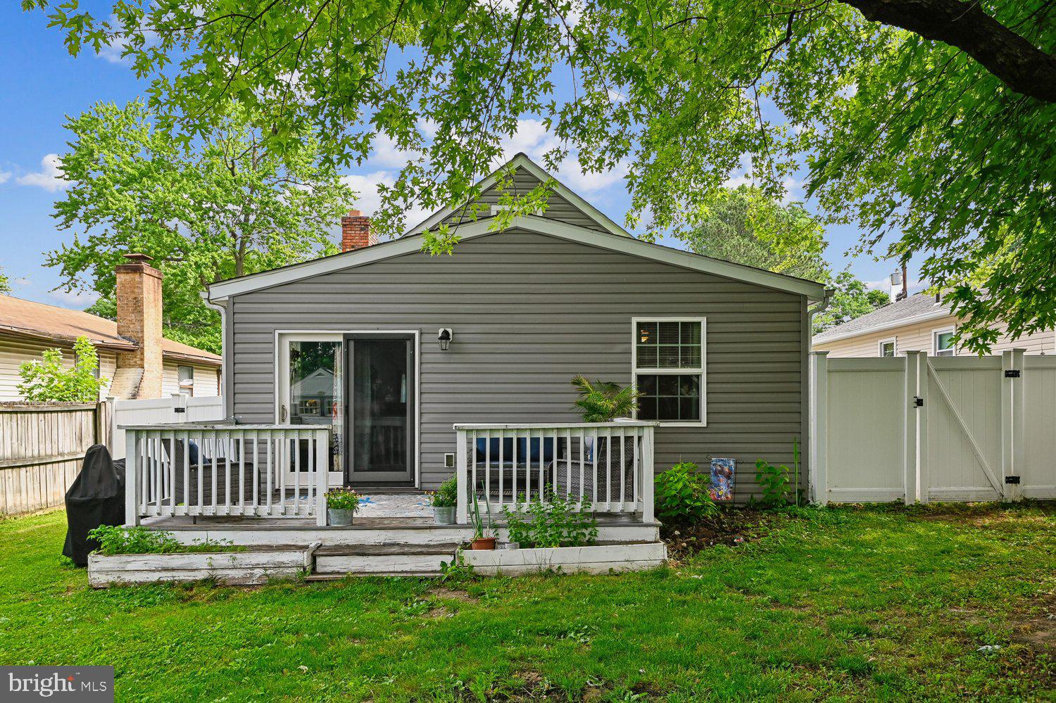 MT PLEASANT BEACH - Residential
