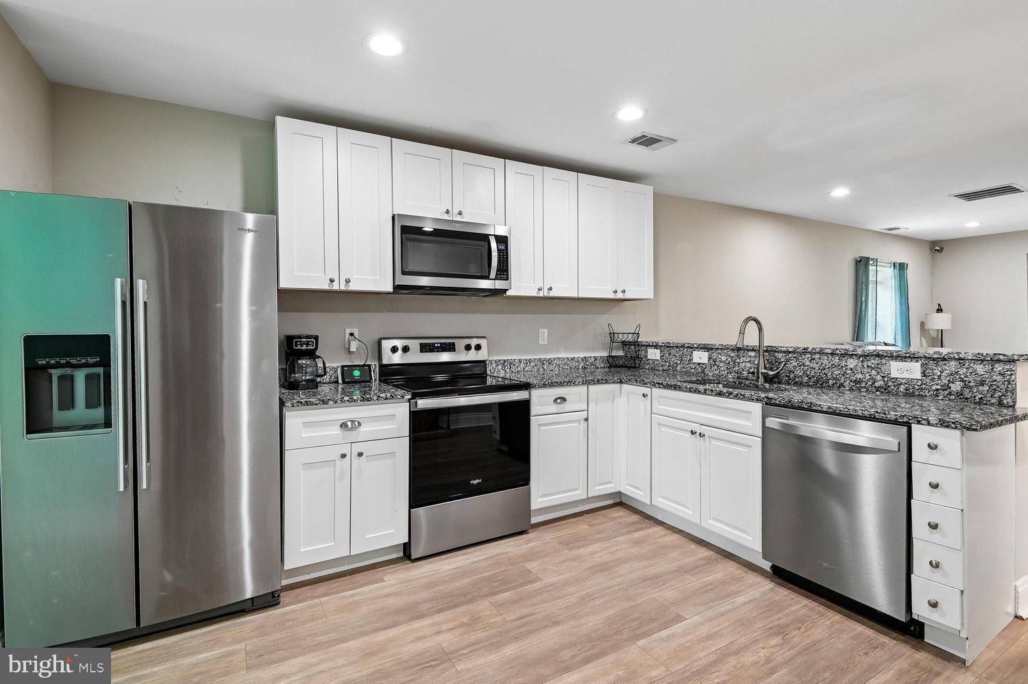 MT PLEASANT BEACH - Residential