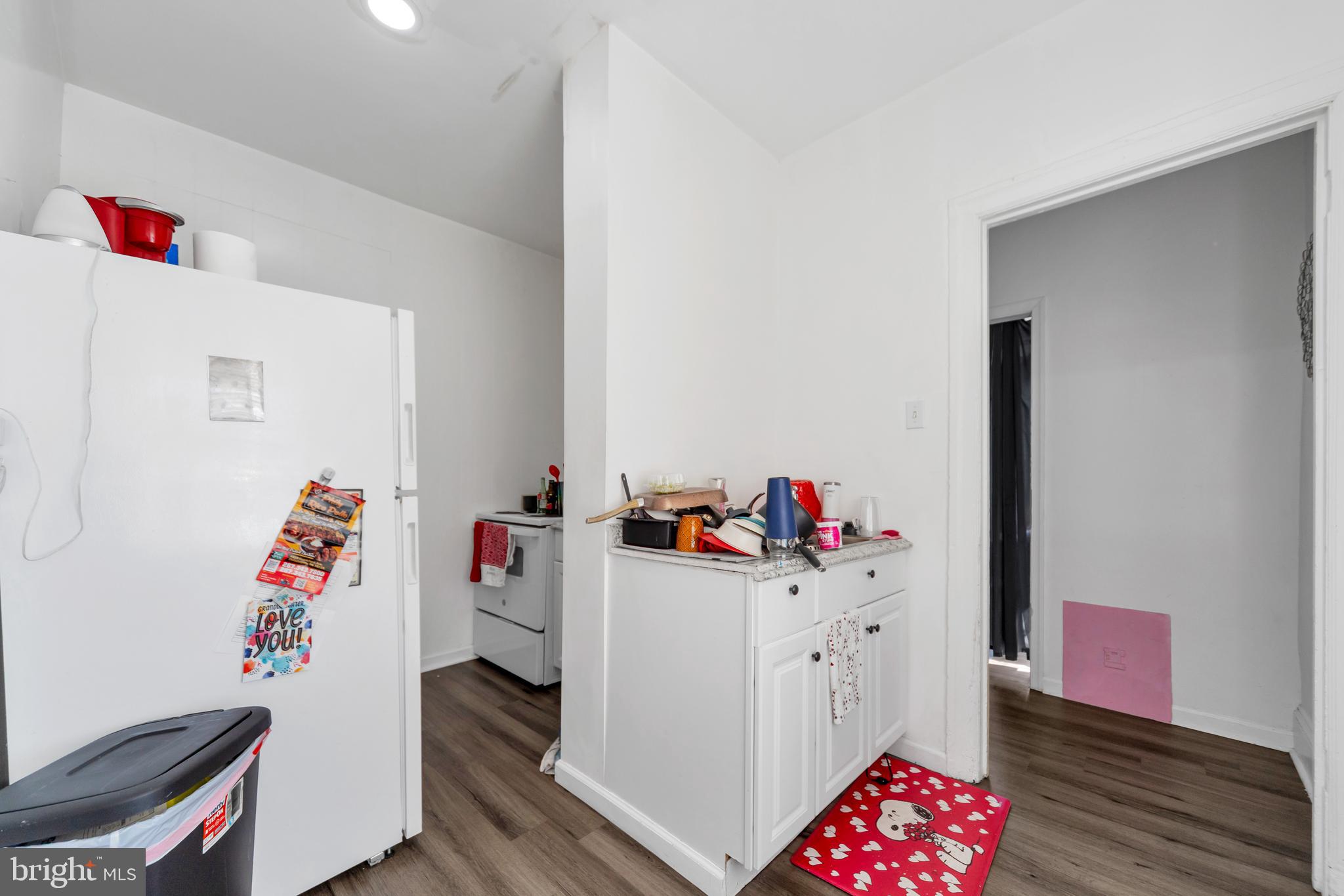 FRANKFORD - Commercial Sale