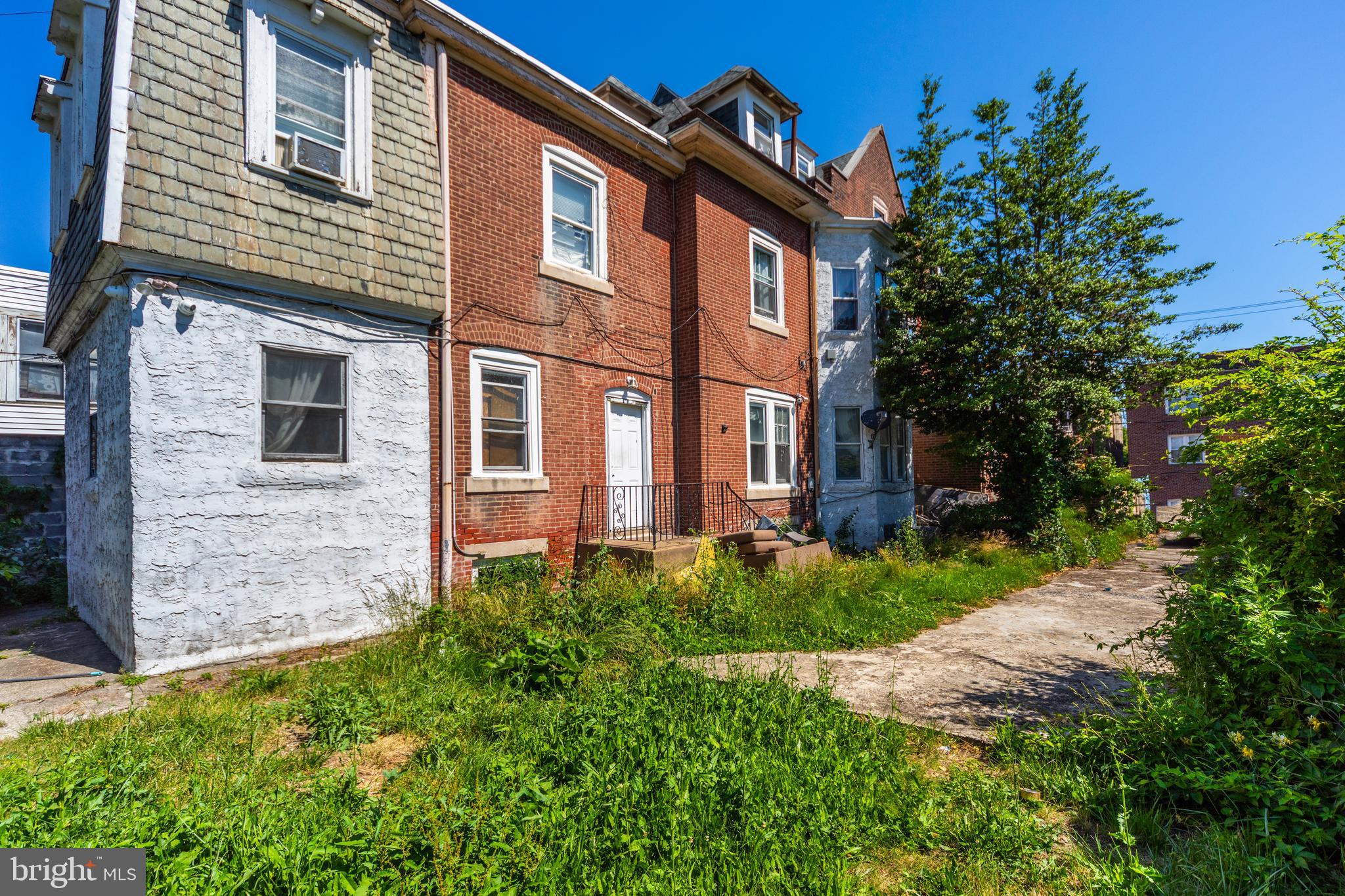 FRANKFORD - Commercial Sale
