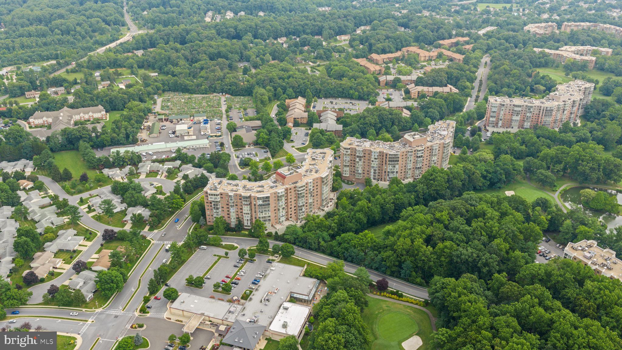 LEISURE WORLD - Residential