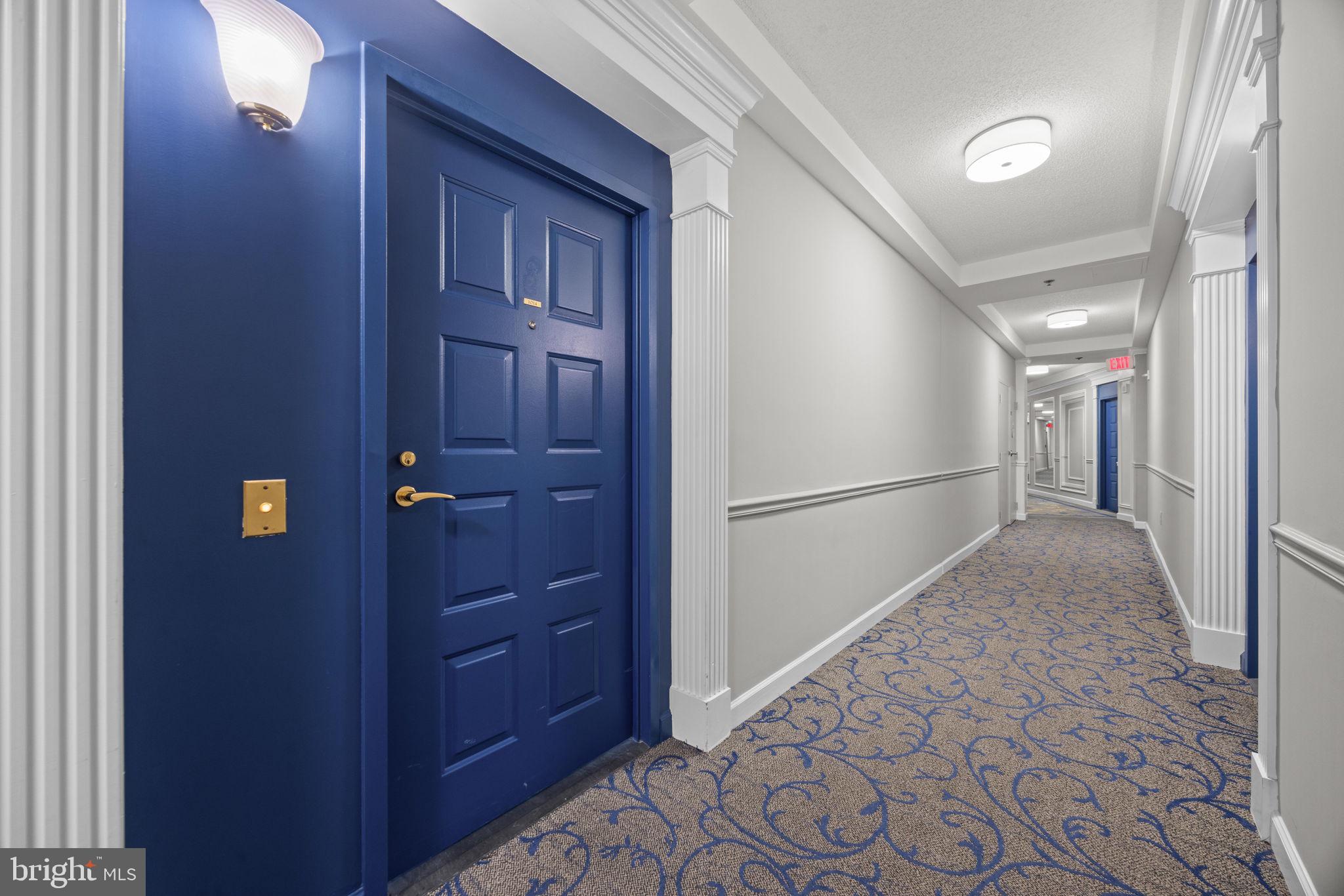 LEISURE WORLD - Residential