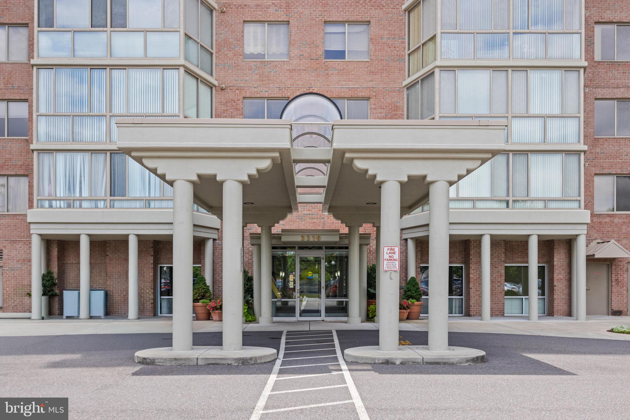 LEISURE WORLD - Residential