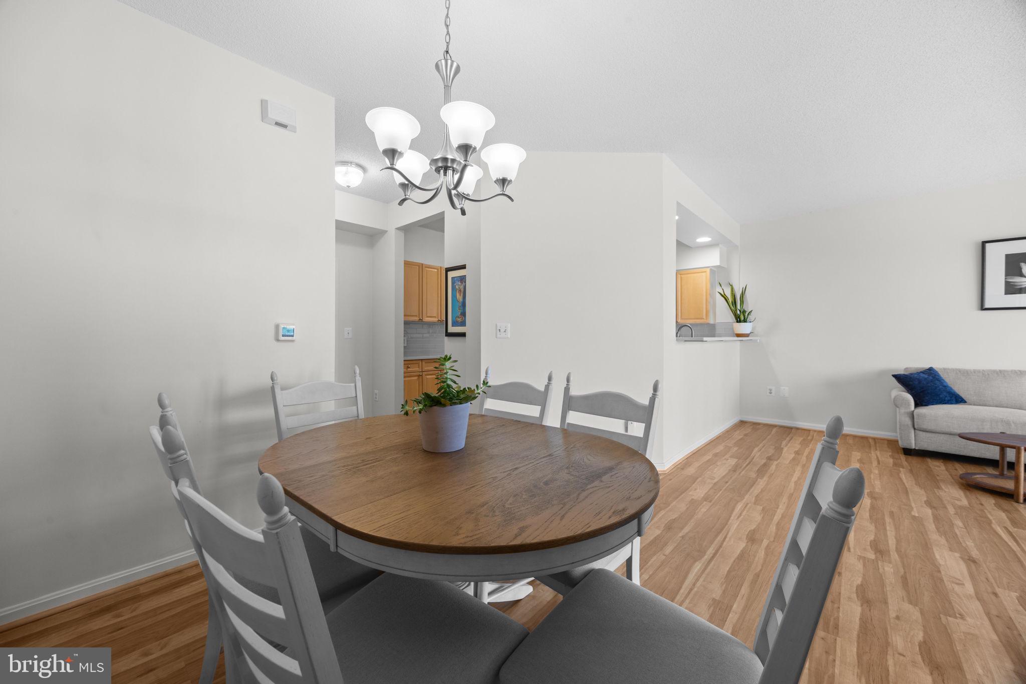 LEISURE WORLD - Residential