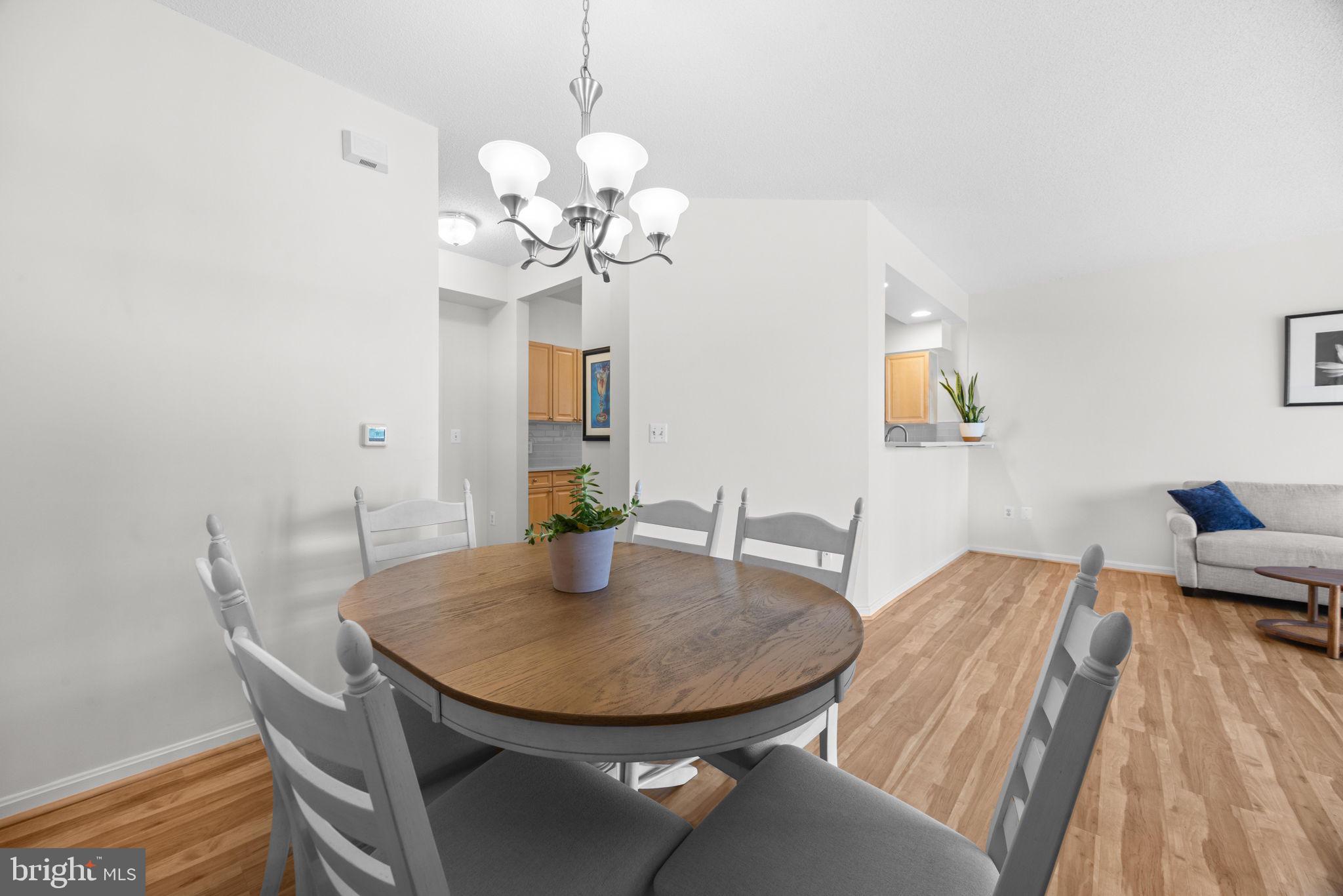 LEISURE WORLD - Residential