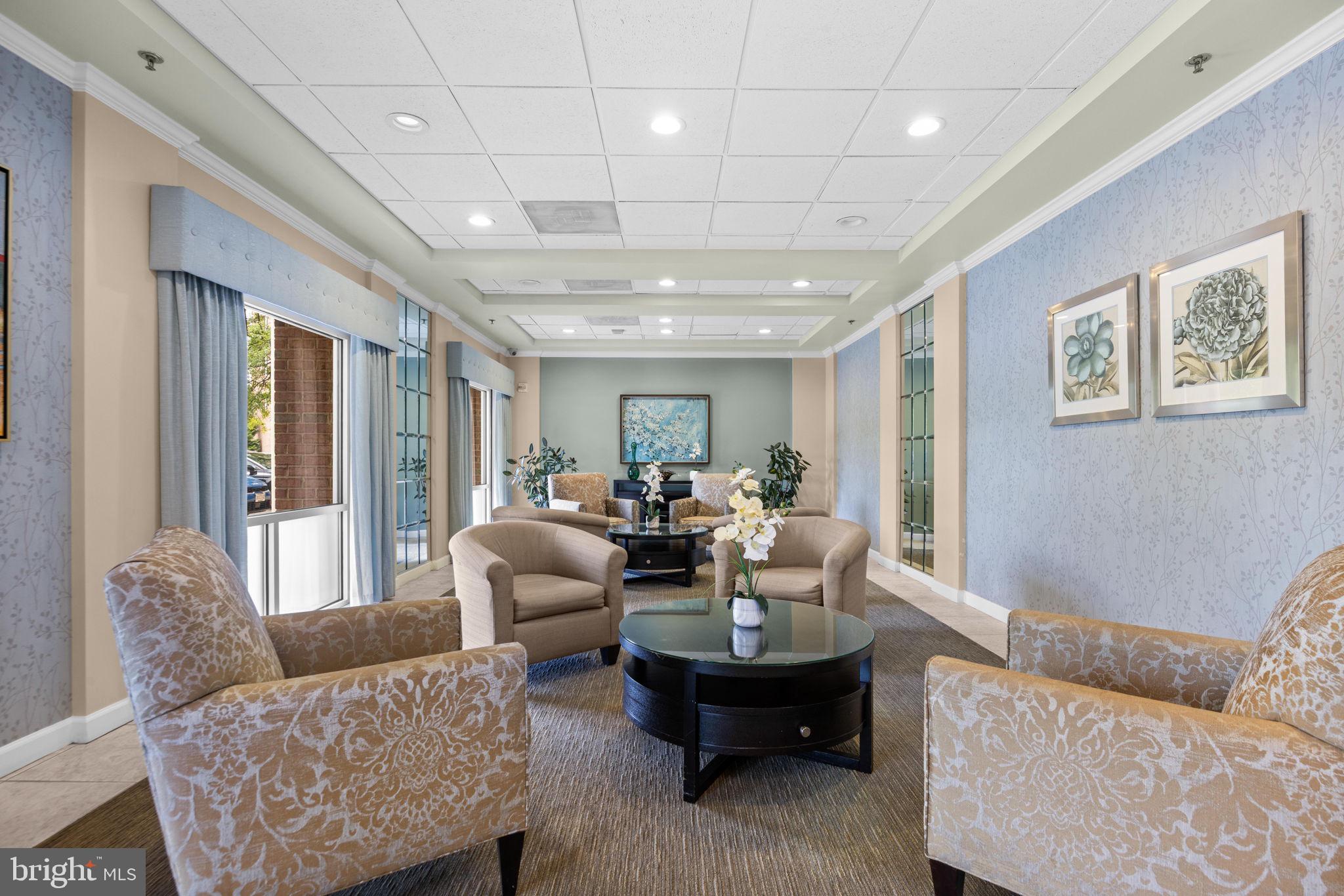 LEISURE WORLD - Residential