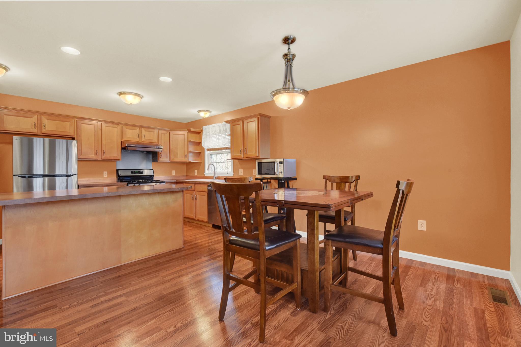WOODRIDGE - Residential