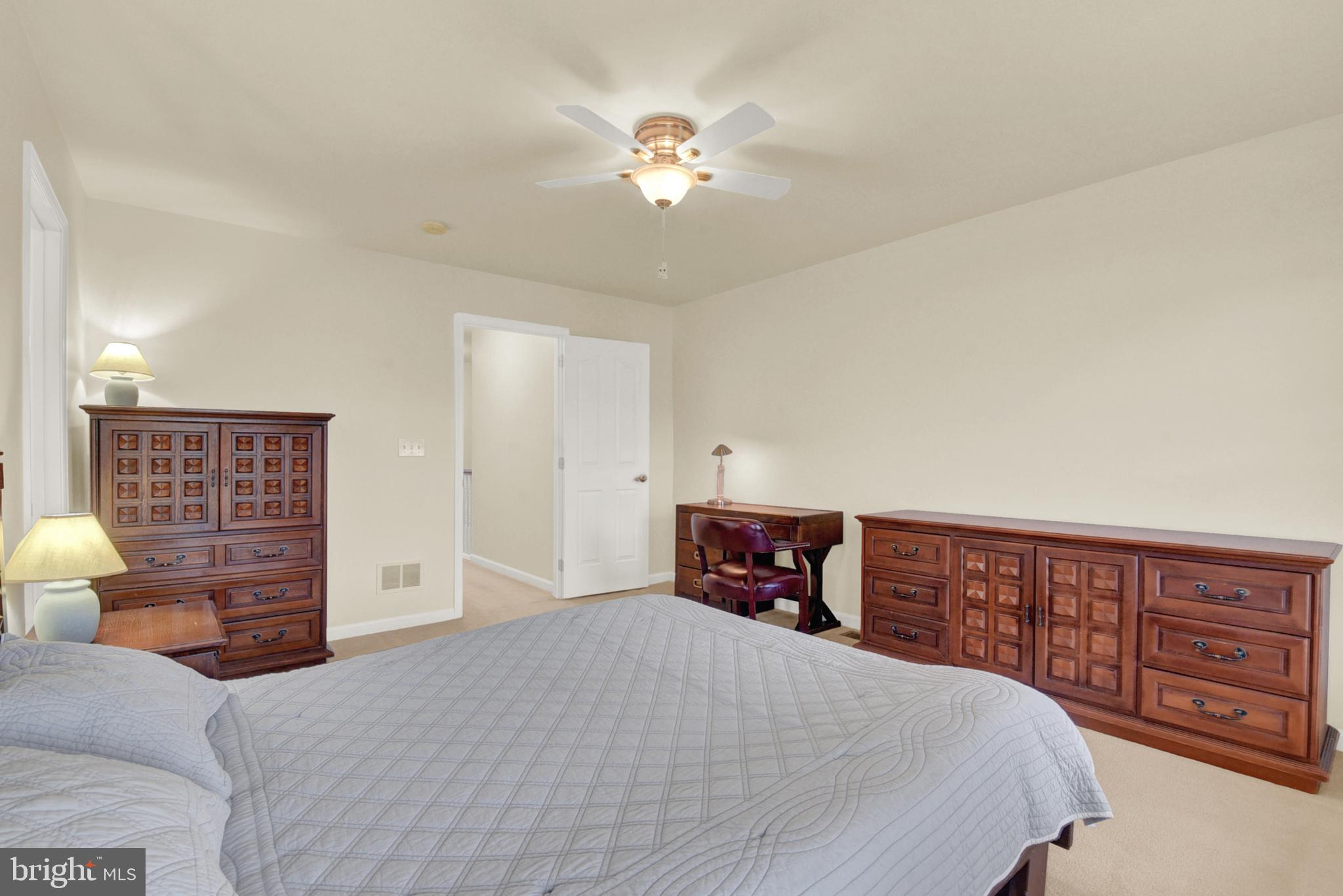 WOODRIDGE - Residential