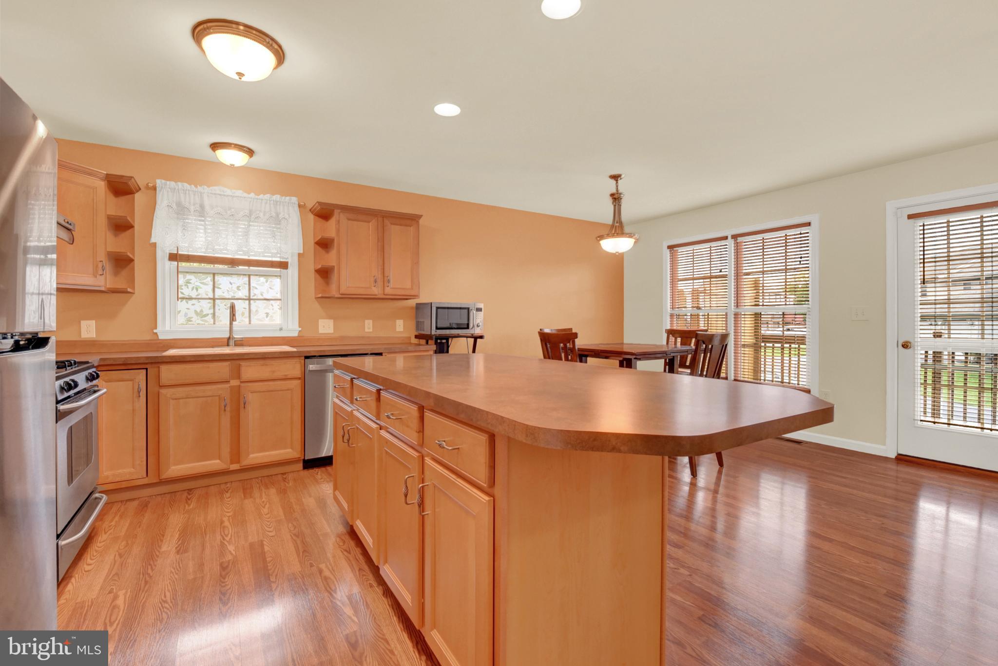 WOODRIDGE - Residential
