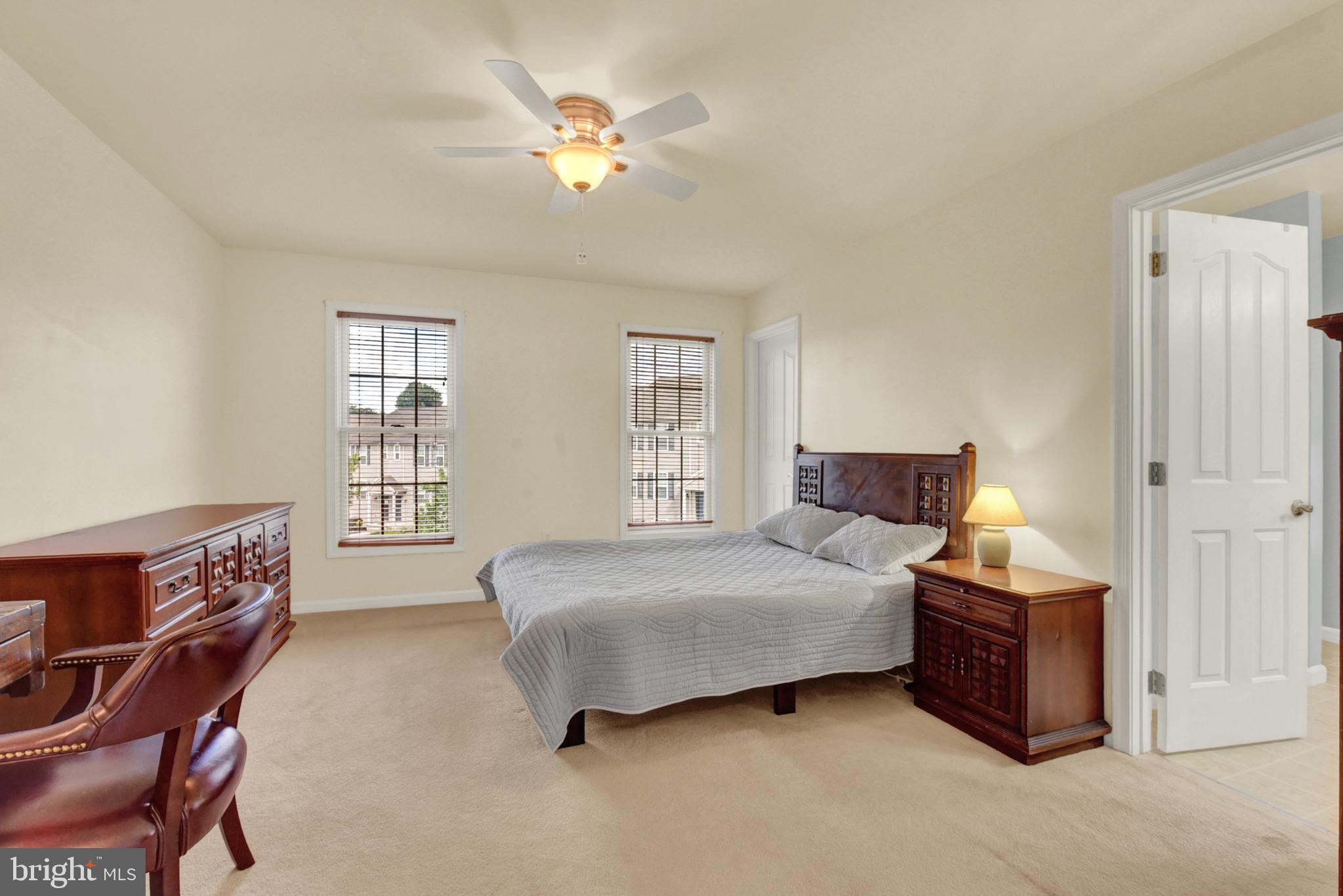 WOODRIDGE - Residential