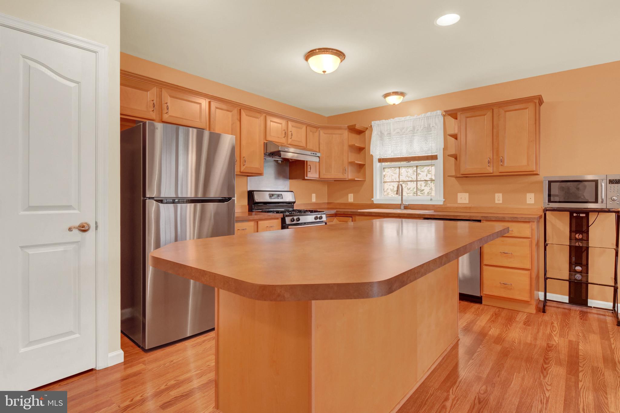 WOODRIDGE - Residential