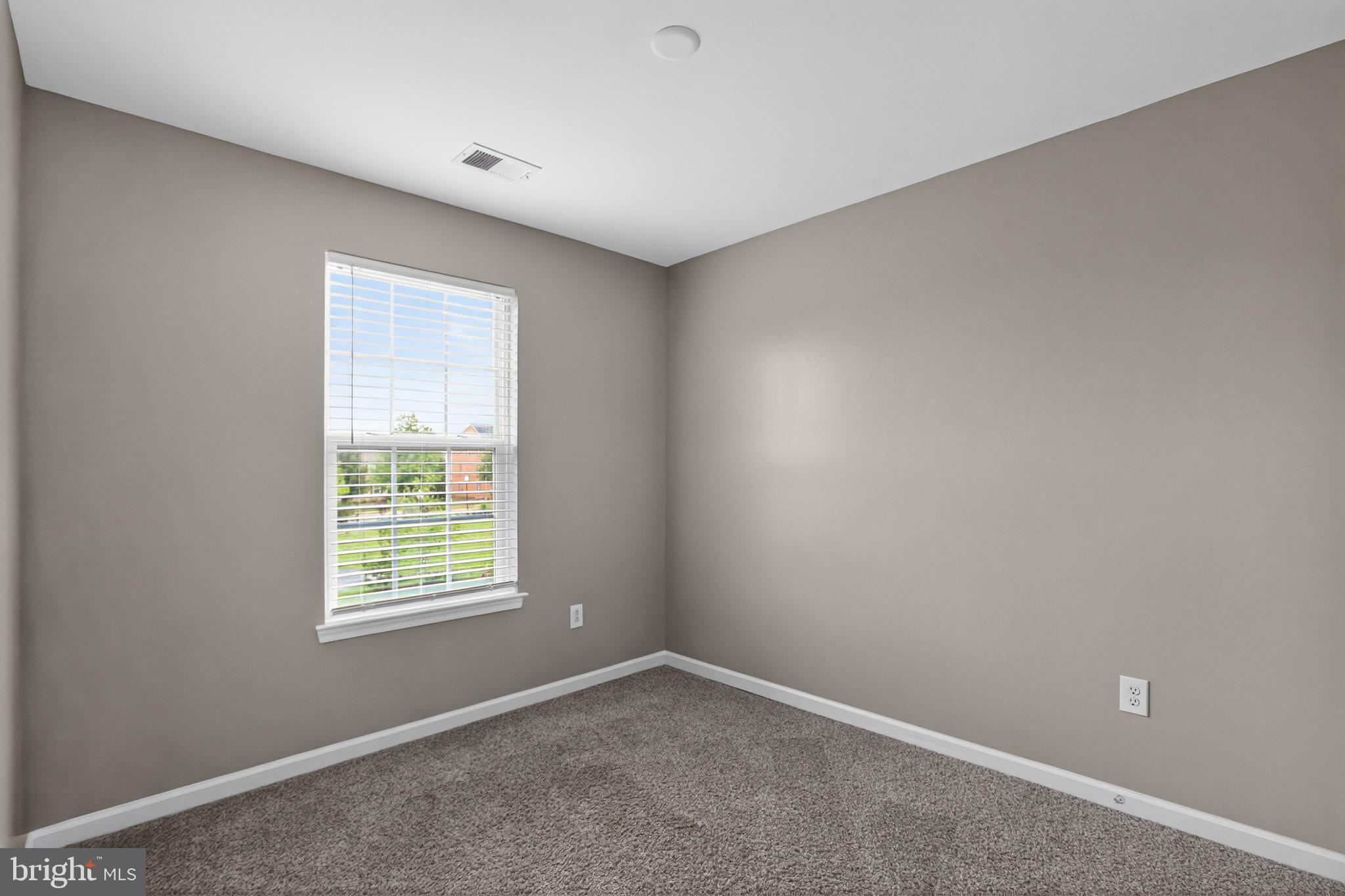 FIELDSIDE AT ST CHARLES - Residential