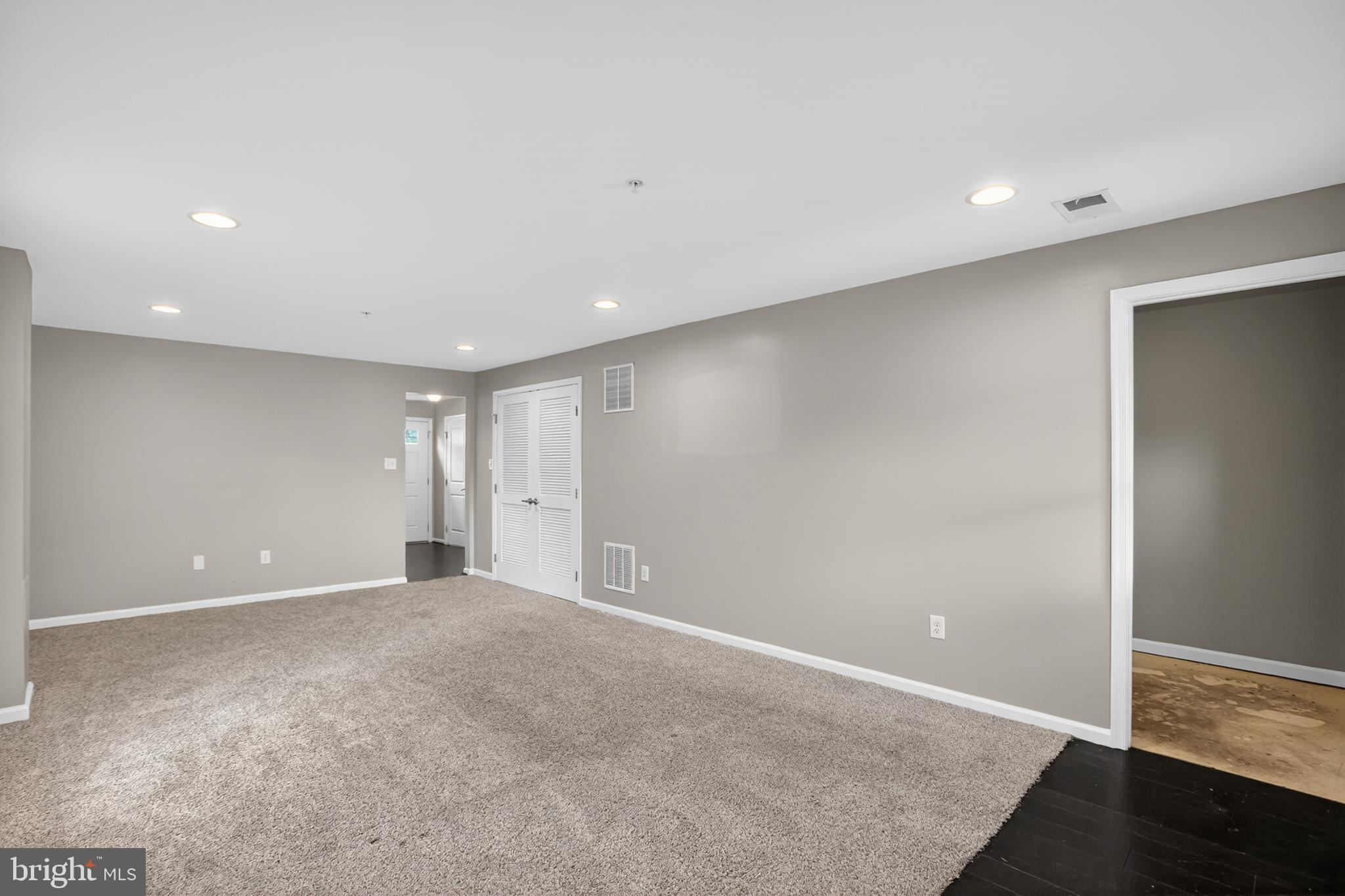 FIELDSIDE AT ST CHARLES - Residential