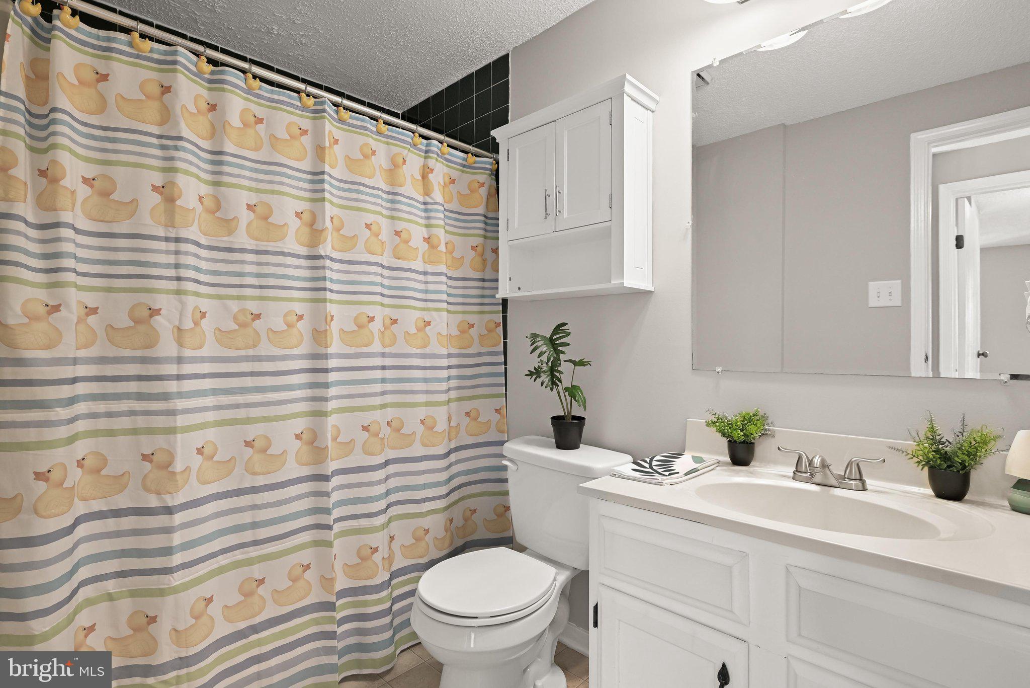 ROLLING MEADOWS - Residential