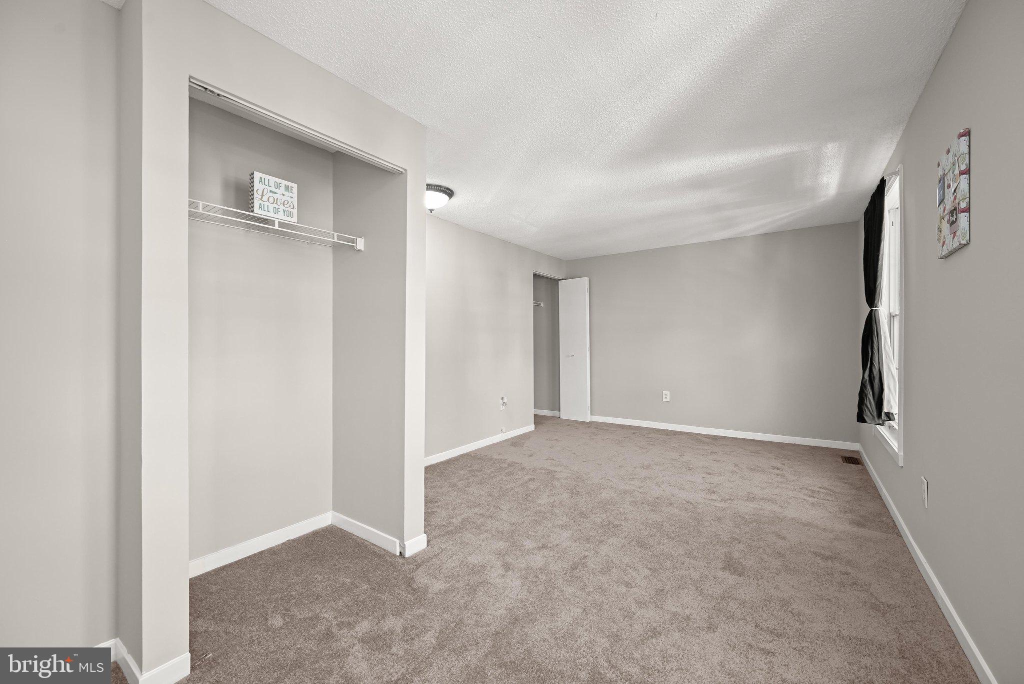 ROLLING MEADOWS - Residential