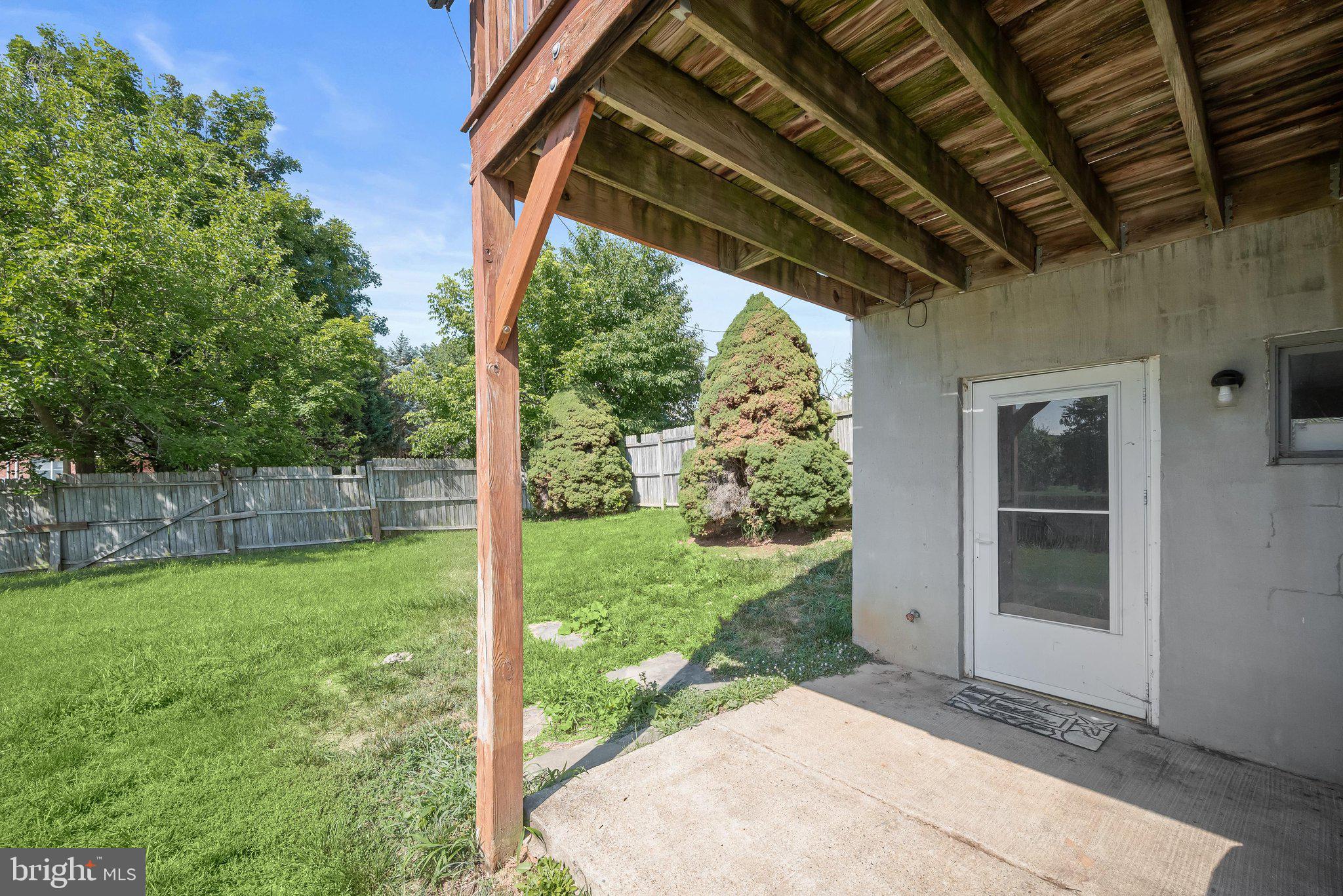 ROLLING MEADOWS - Residential
