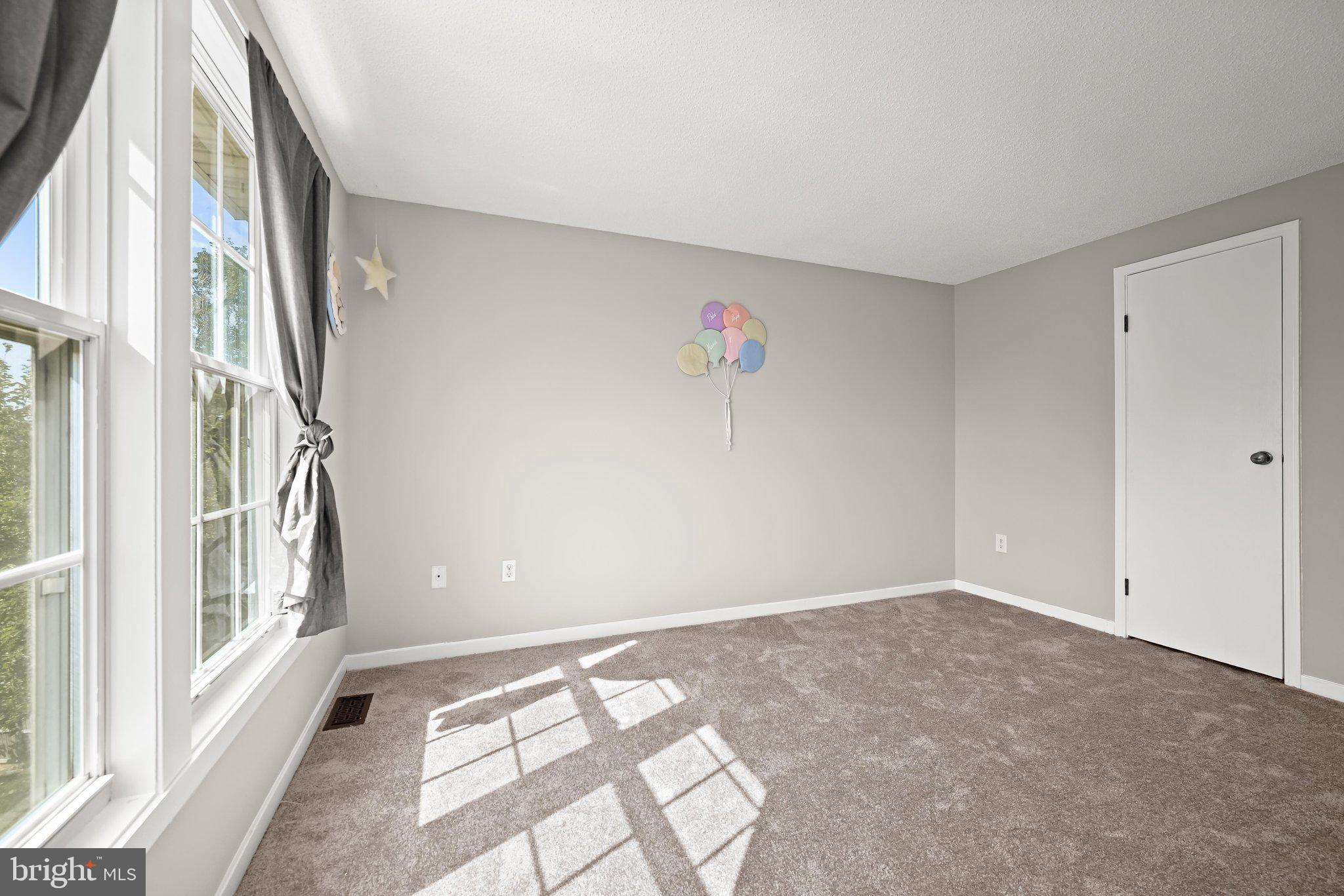 ROLLING MEADOWS - Residential