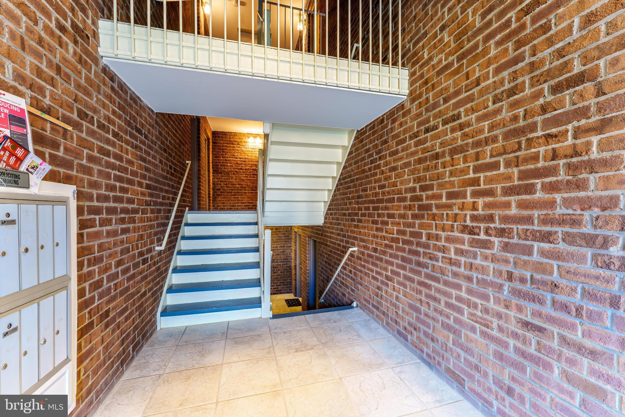 CHESTNUT GROVE - Residential