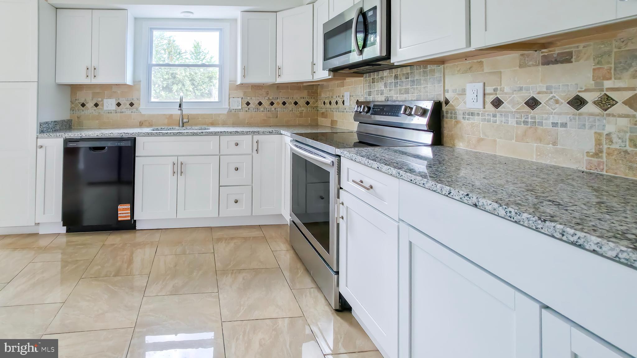 STONEGATE - Residential