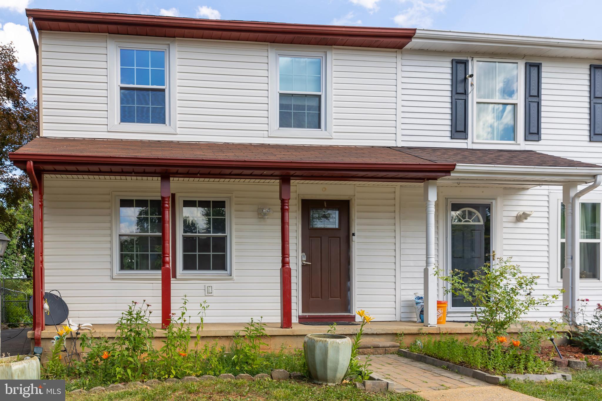 STONEGATE - Residential