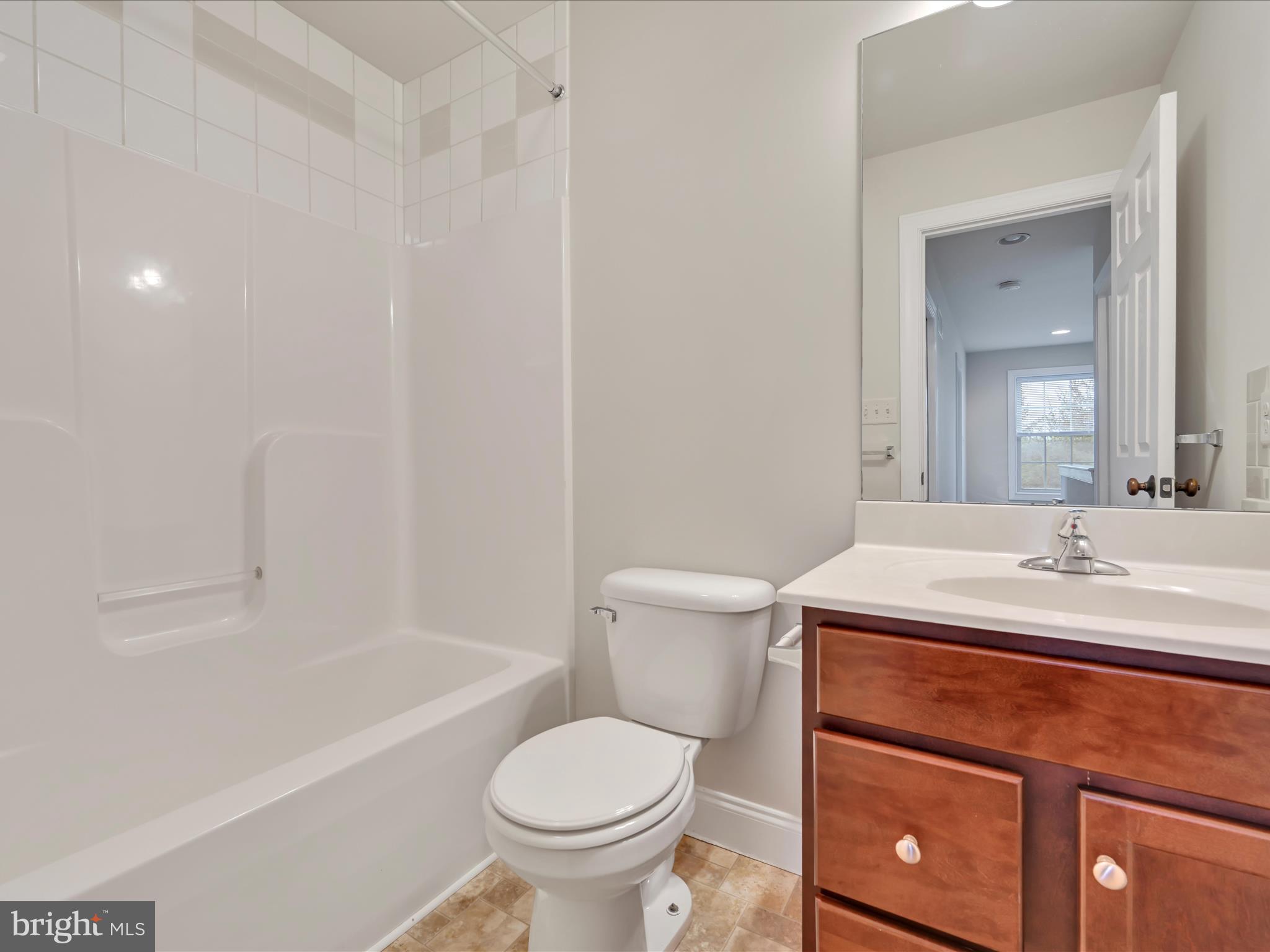 SUMMIT HILLS - Residential