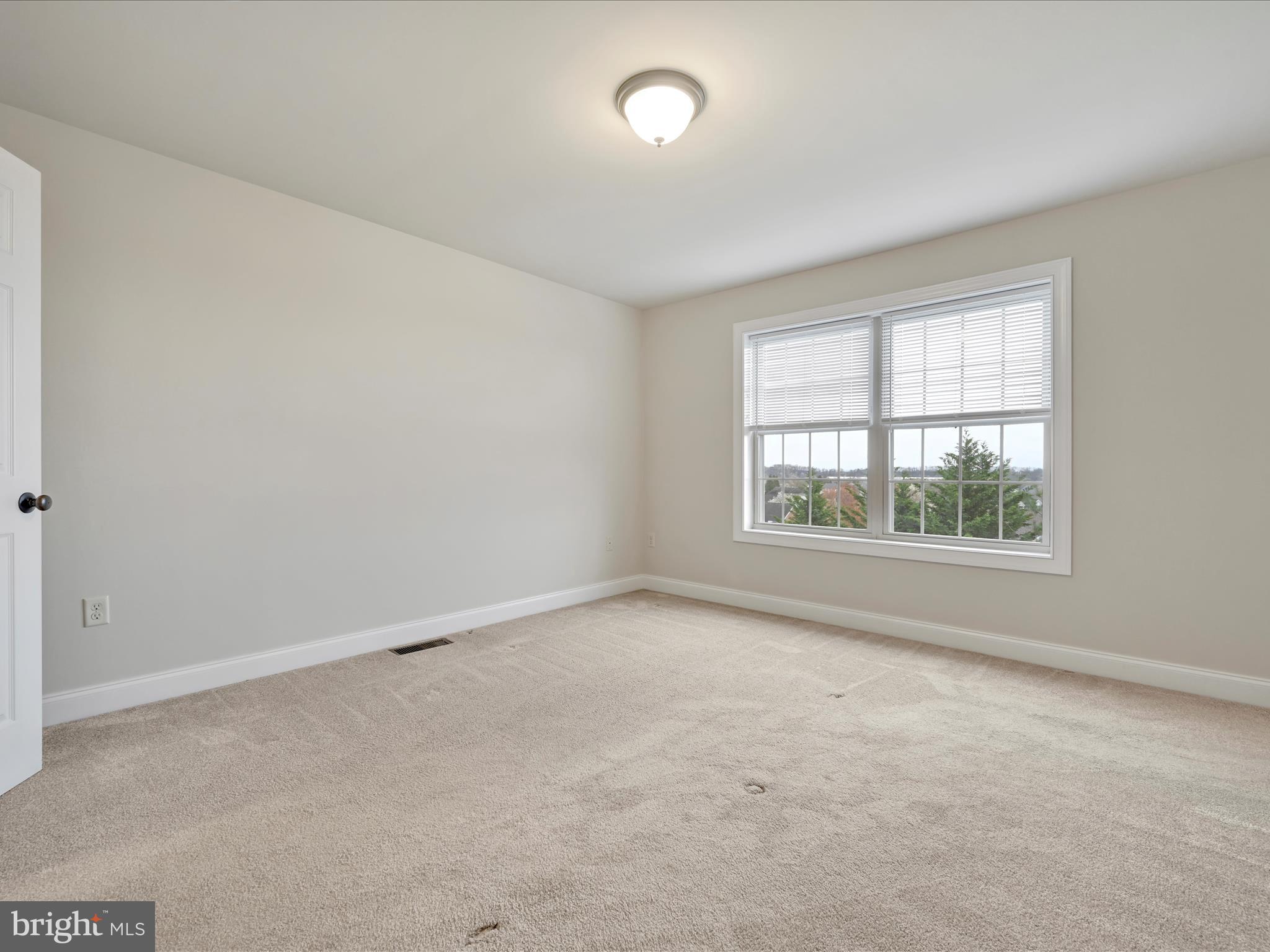 SUMMIT HILLS - Residential