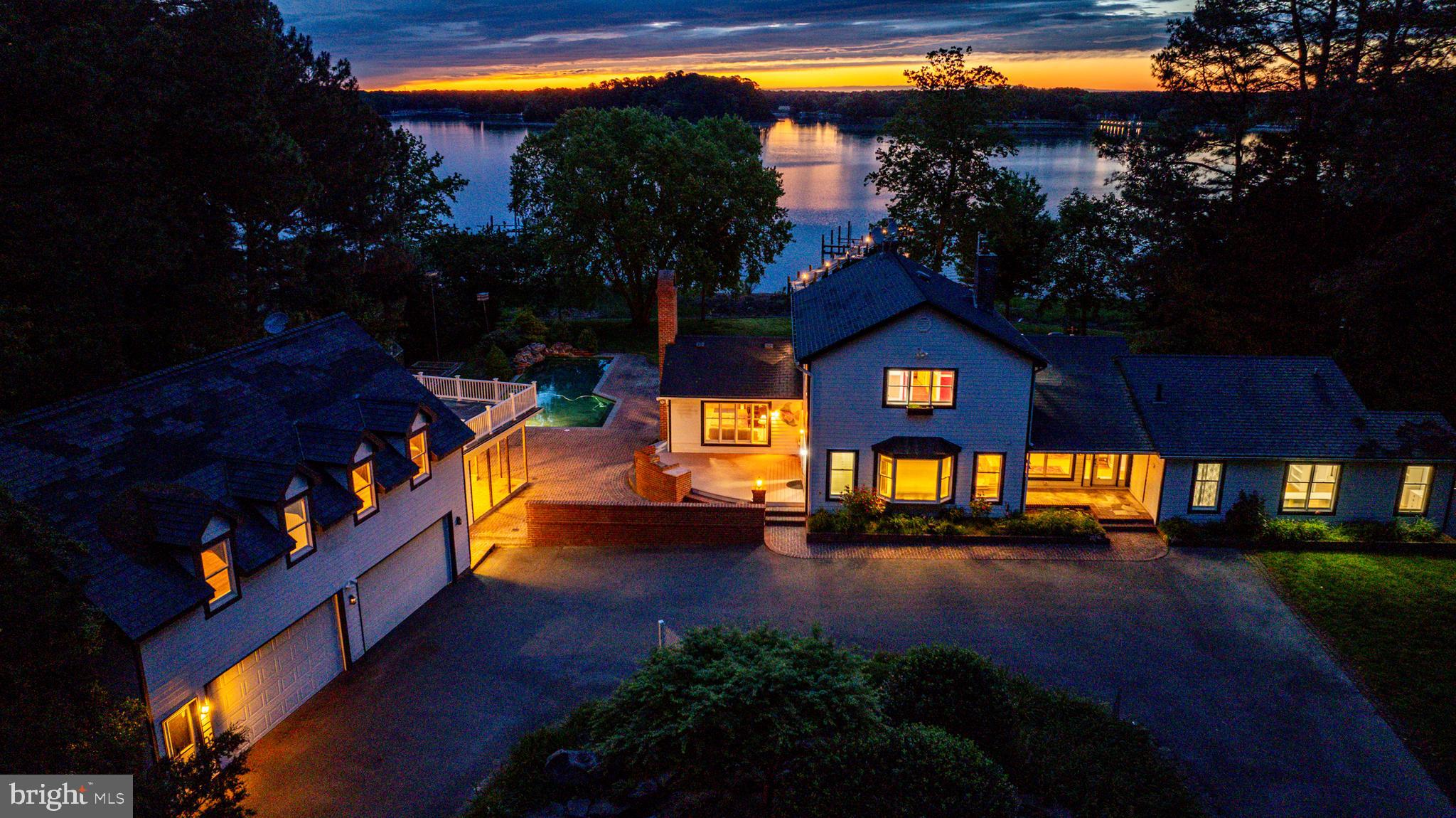 TRAVELERS REST - Residential