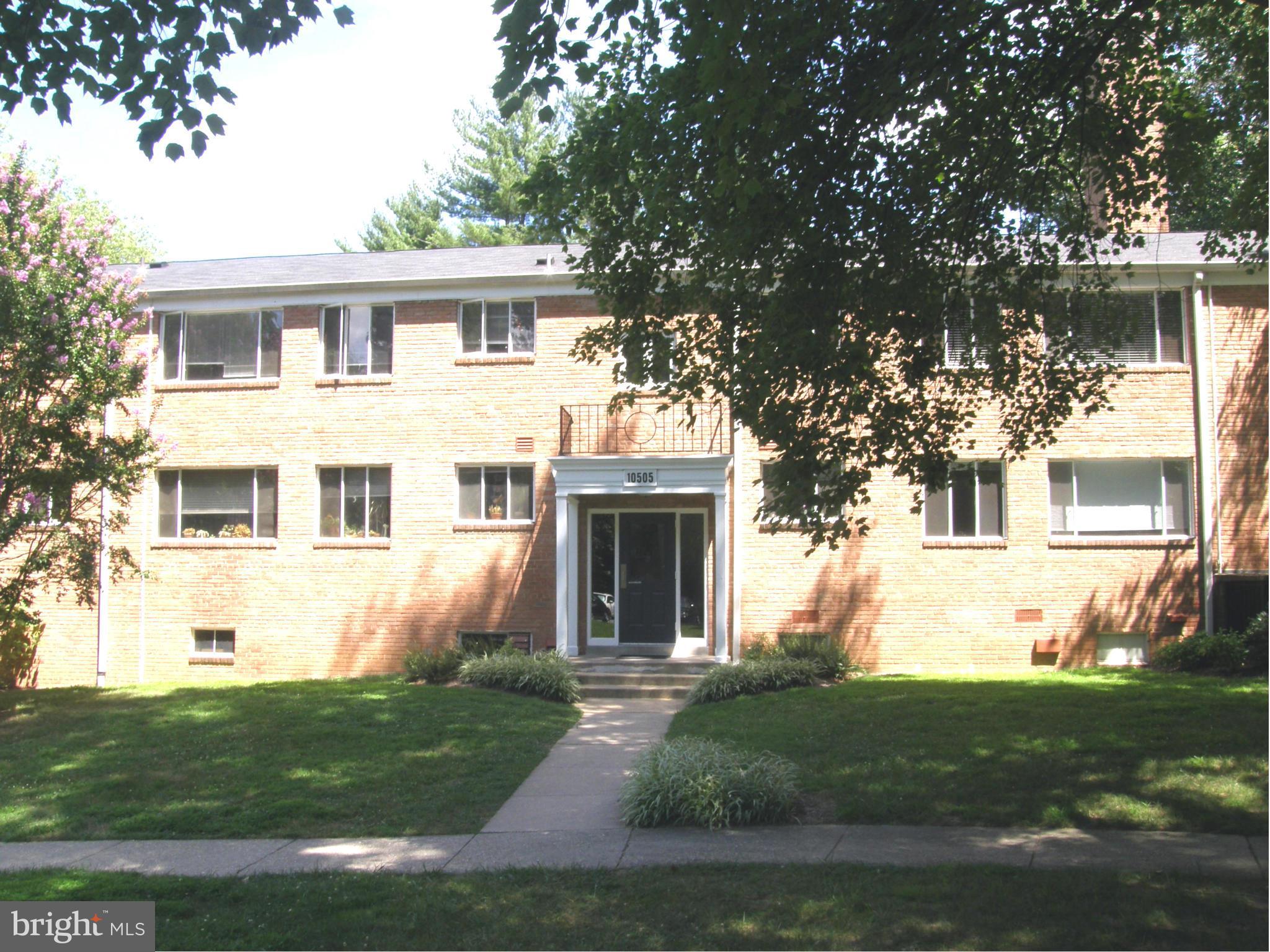 PARKSIDE CONDOMINIUMS - Residential Lease