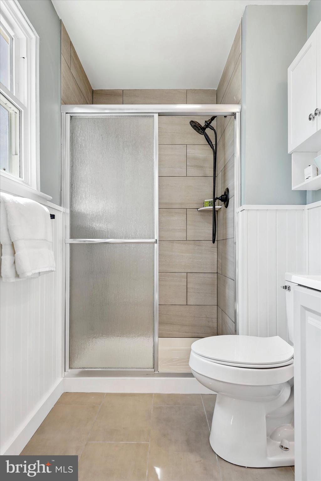 SAW MILL VALLEY - Residential