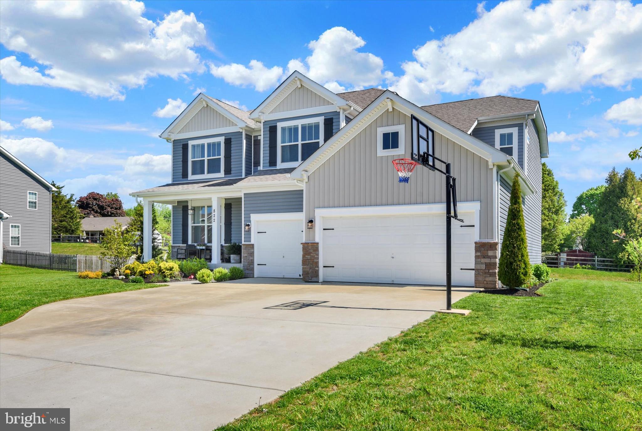 STONEGATE - Residential