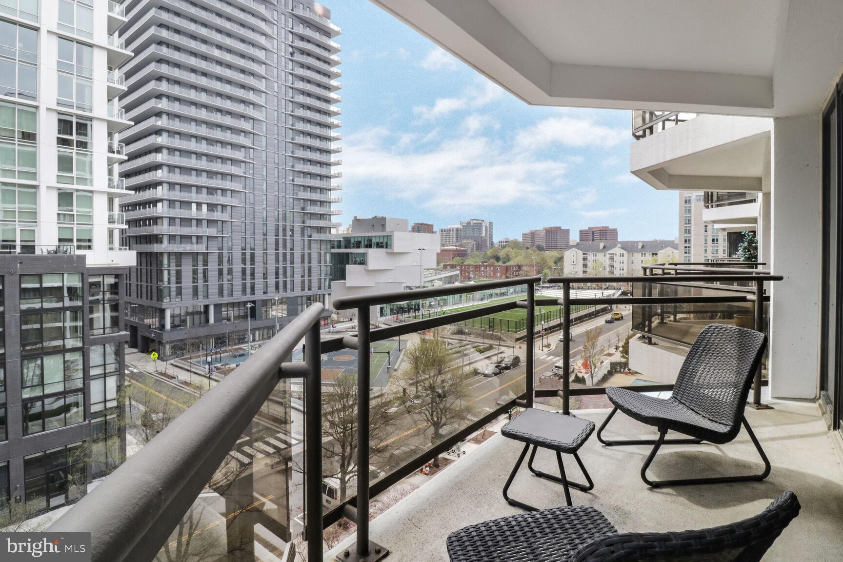 One bedroom, one bath in the luxury Atrium condominium in the heart of Rosslyn.  Freshly painted & cleaned. **Open House  2-4pm Saturday has been cancelled - Under Contract** Open concept kitchen & living room. Remodeled with oak & cork flooring. Stainless Steel Kitchen Appliances, Granite counter tops, Bosch washer & dryer, custom lighting, window treatments. Decorative, privacy slider in bedroom, upgraded vanity & mirror.  Ready to move-in - with a Garage Parking space & Storage unit! VA Financing Approved - Ask about FHA  Financing. Easy access to DC, airport, metro & many nice restaurants & bars. Condominium features wonderful amenities: concierge (24 hour), swimming pool, tennis/pickleball court, large grill area, fitness center, hot tub, sauna, dry cleaner. Basketball court, table tennis, playground is close by. Condo fee includes the numerous amenities, water, parking, FiOS Internet/cable - all utilities except electric. A block to Coffee shops, restaurants, CVS & Safeway - close to Whole Foods in Clarendon. Only a couple of blocks to the Rosslyn Metro (orange/blue/silver lines) with direct access to National (DCA) & Dulles (IAD) airports & only one stop to Foggy Bottom (George Washington University & near Georgetown). Easy access to I-66 and I-395 & I-95. Easy to get to 3 shopping malls - Ballston/Tysons/Pentagon City. There are many outdoor places, including Mt Vernon trail, Roosevelt Island, Potomac River. Some specifics - Note from the Sellers - New in 2024 were the electric water heater, the refrigerator, the toilet, the main water valve, and the Living room light fixture. The Dishwasher was new in 2020. The Air conditioner/Heat pump went in in 2019. The range hood/fan was installed in 2018. The washer and dryer are Bosch, and were installed in 2014.  They are in great condition. All information deemed reliable, but not guaranteed.