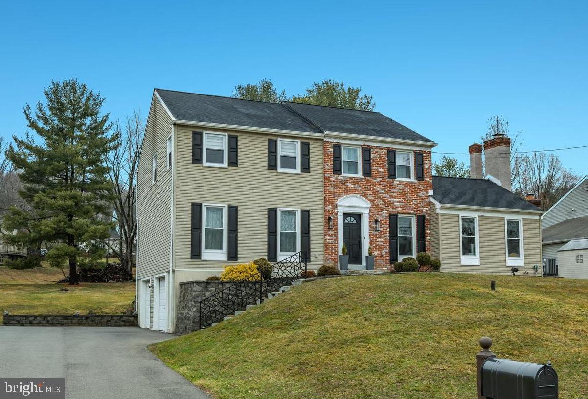 SUNNYSIDE FARMS - Residential