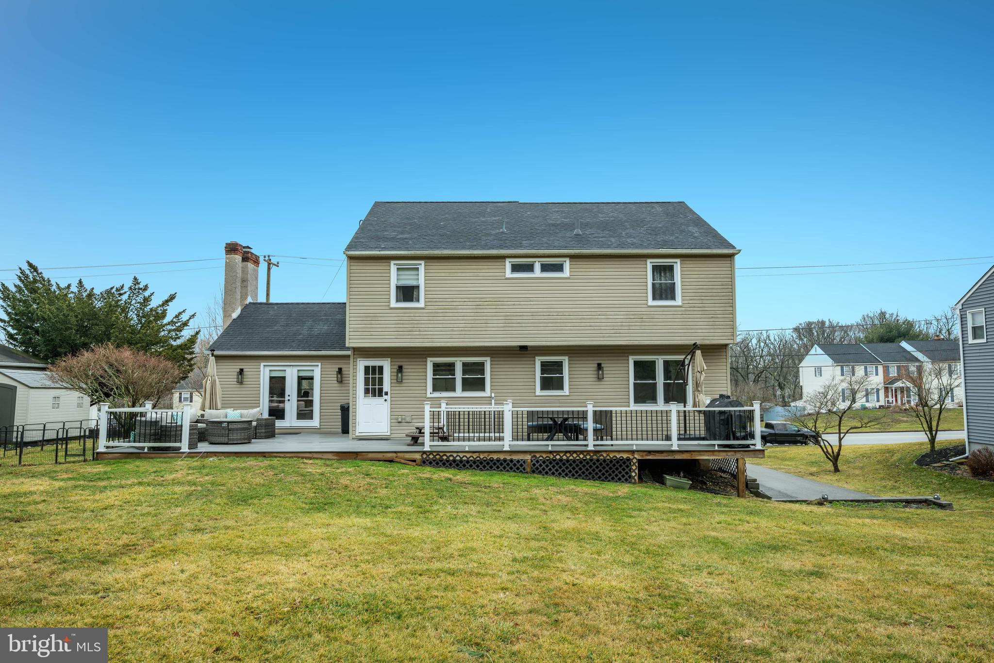 SUNNYSIDE FARMS - Residential