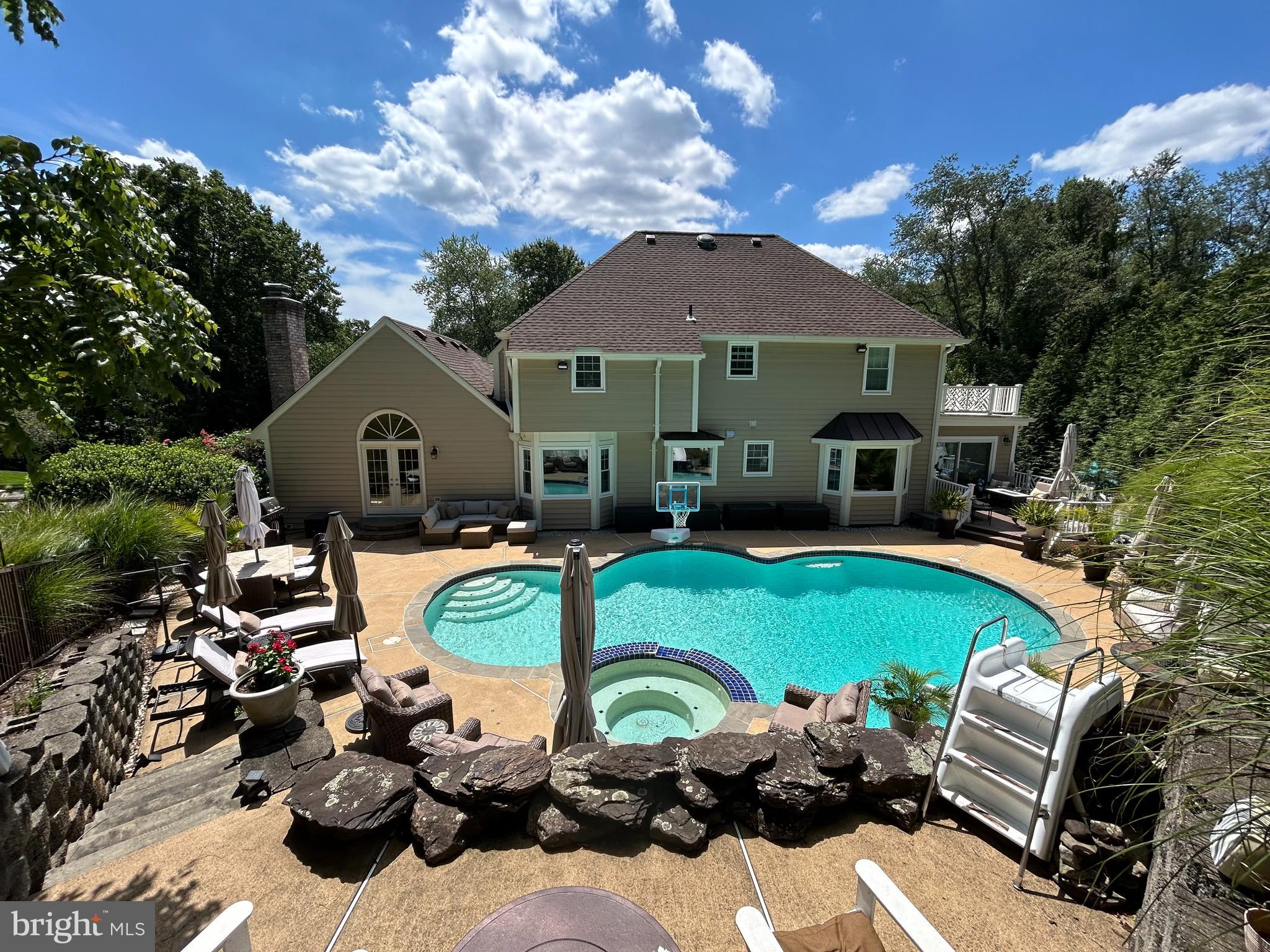 BERRYLAND FARM - Residential