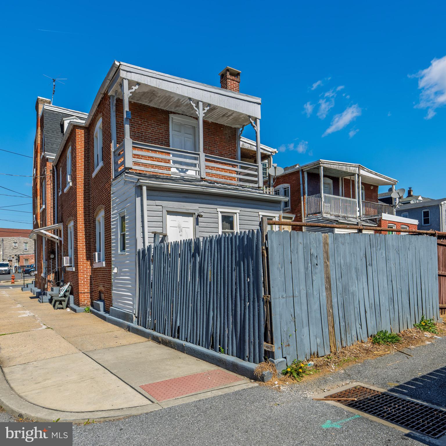 CABBAGE HILL - Residential Income