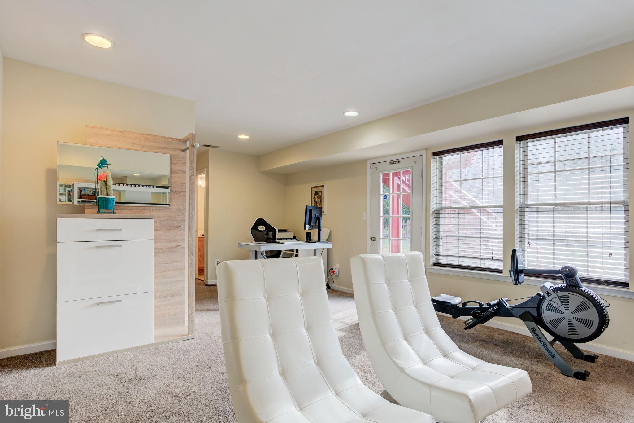 INDEPENDENCE - Residential